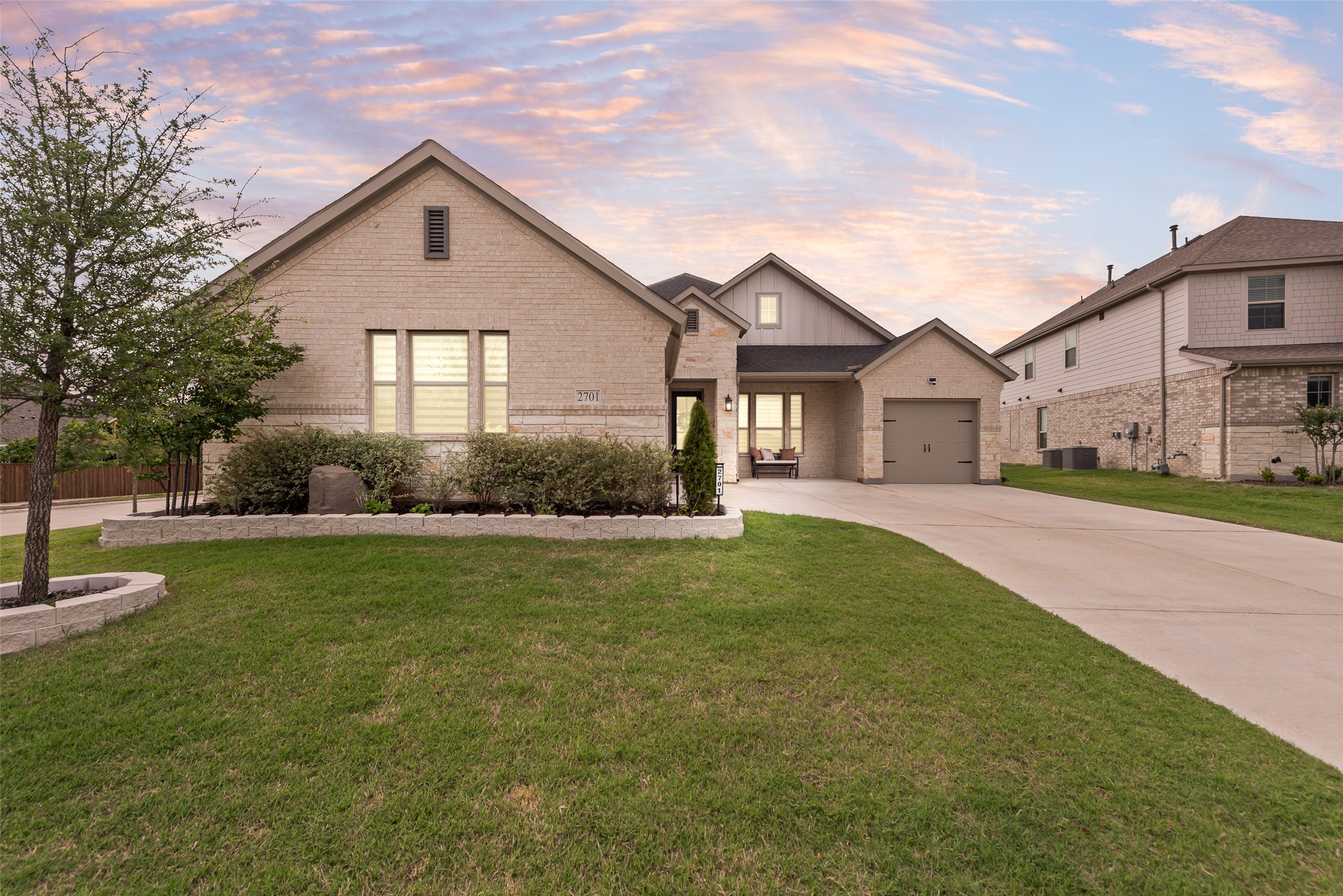 2701 Bluewood Lane