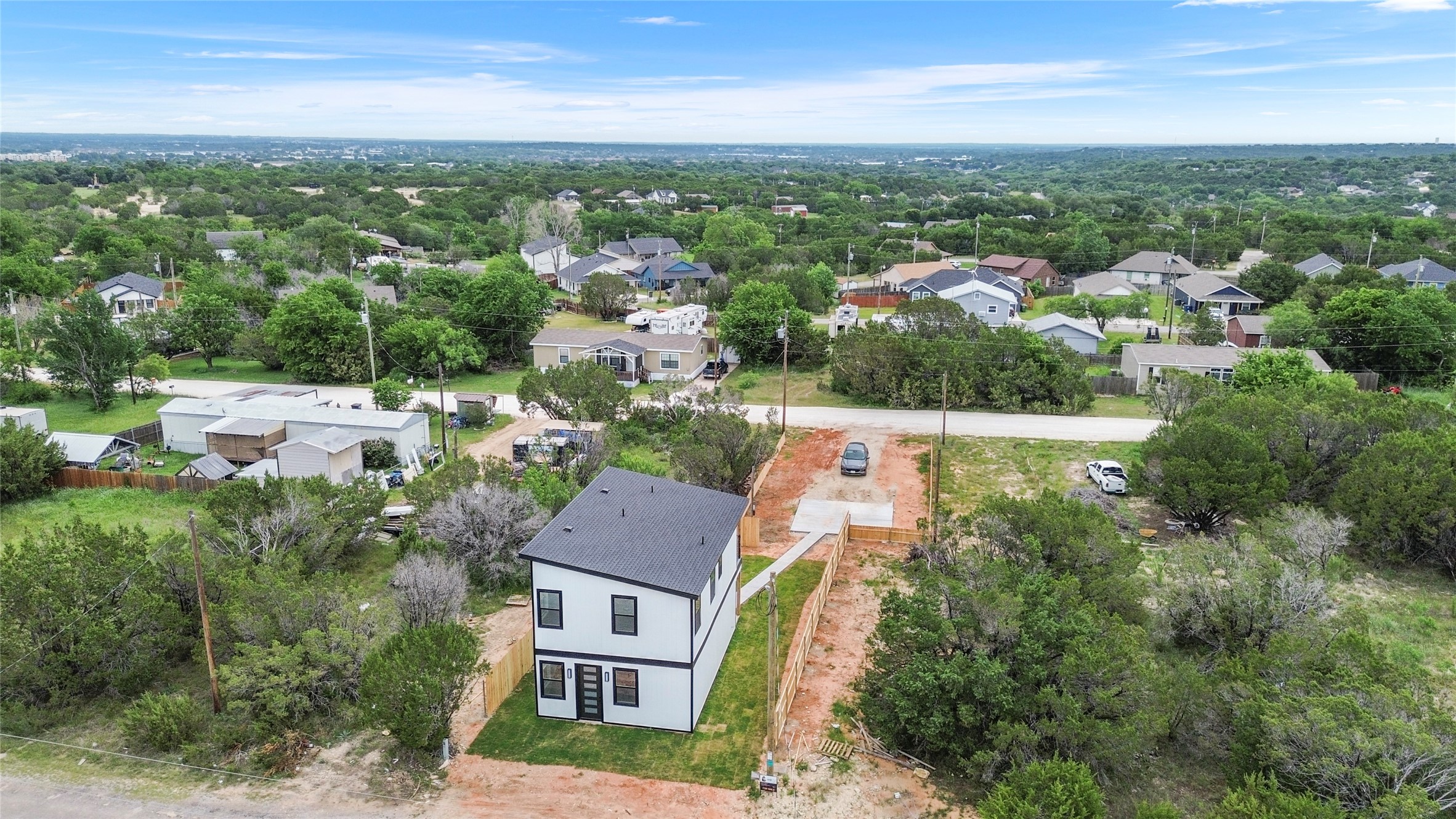 2222 Cedarwood Trail