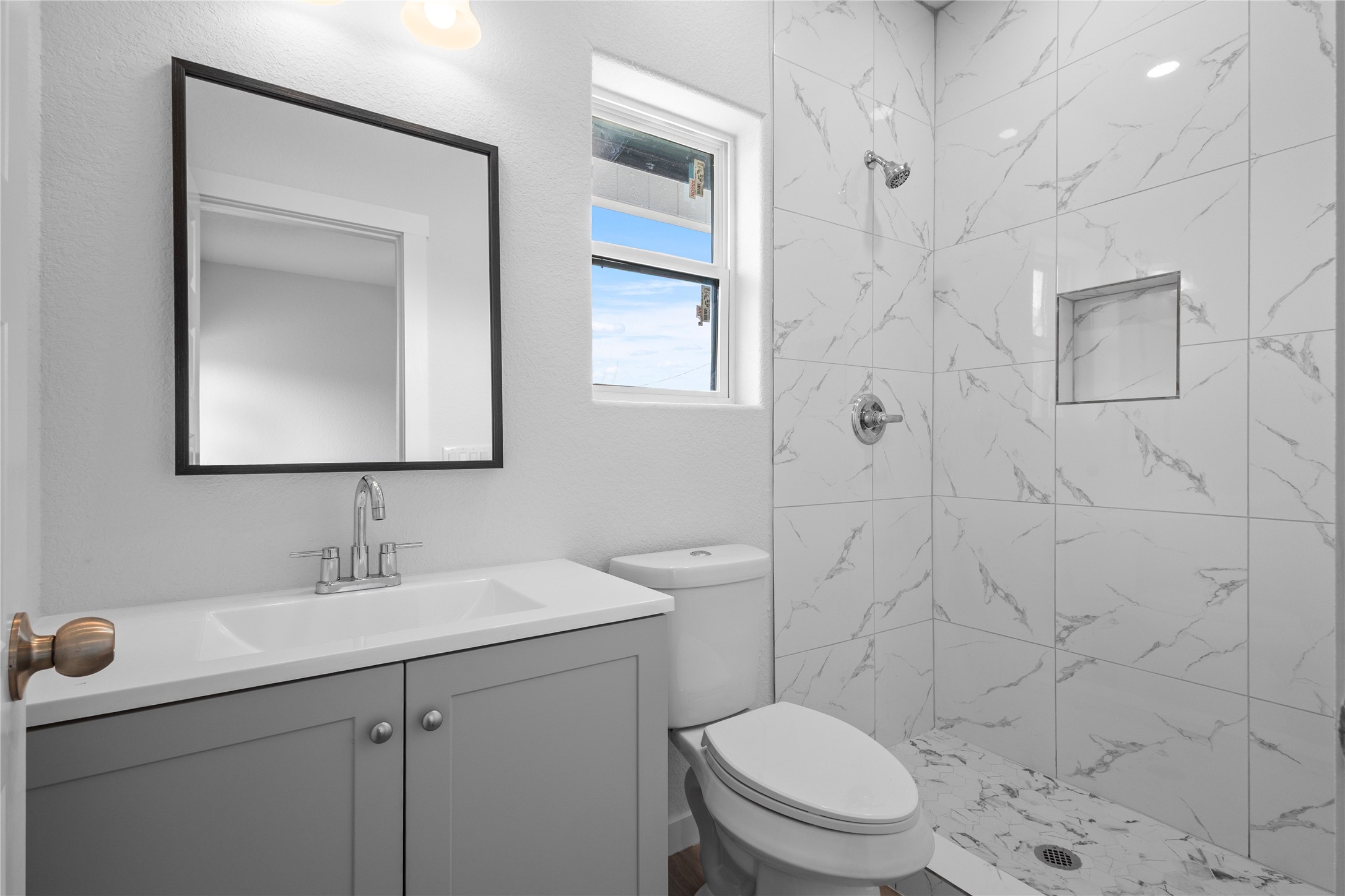 2222 Cedarwood Trail