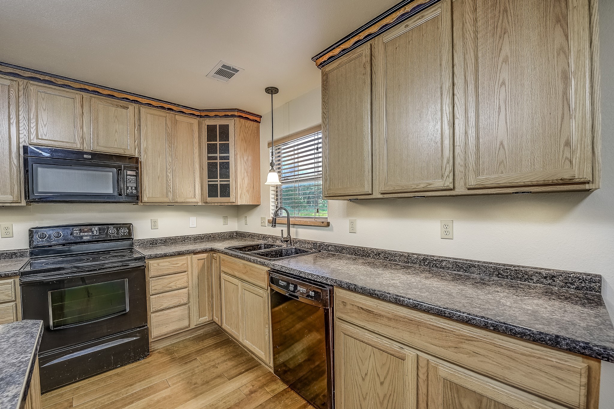 41 Crestline Court