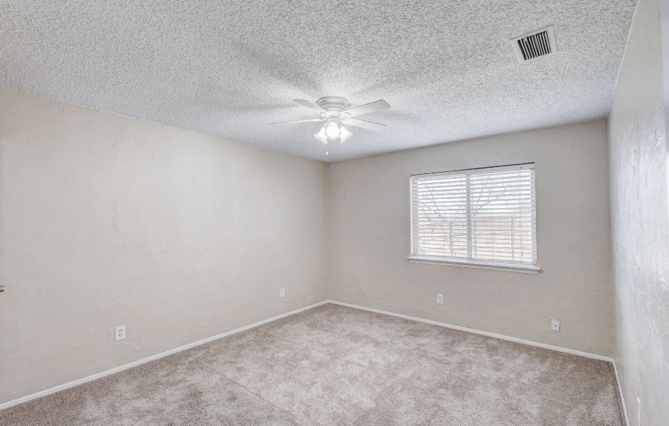 2101 Deerfield Drive