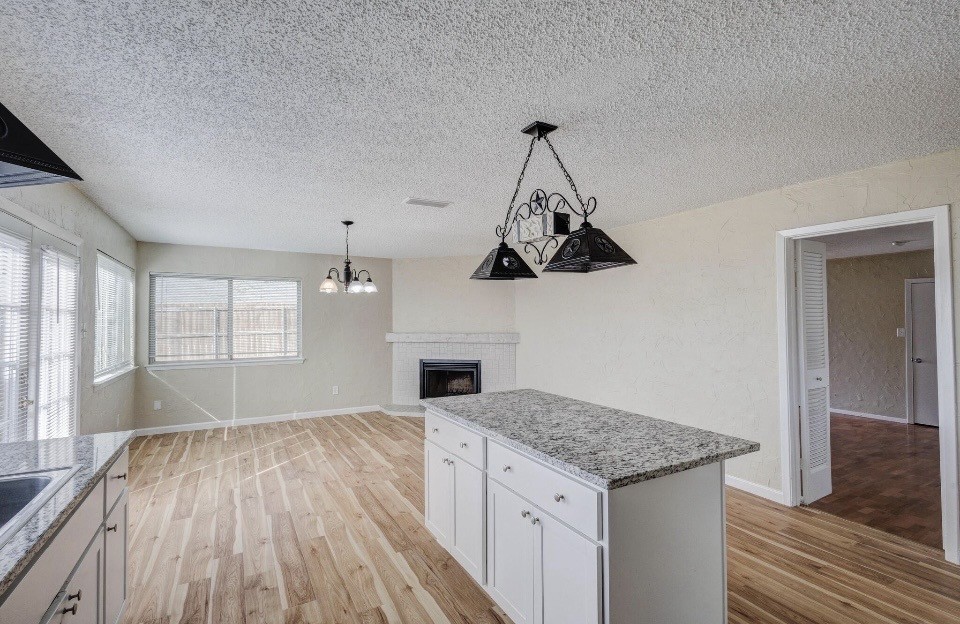 2101 Deerfield Drive