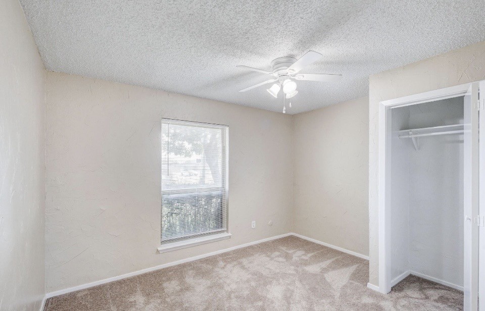 2101 Deerfield Drive