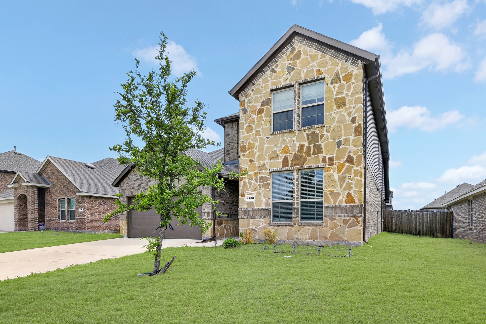 1103 Wagon Wheel Way