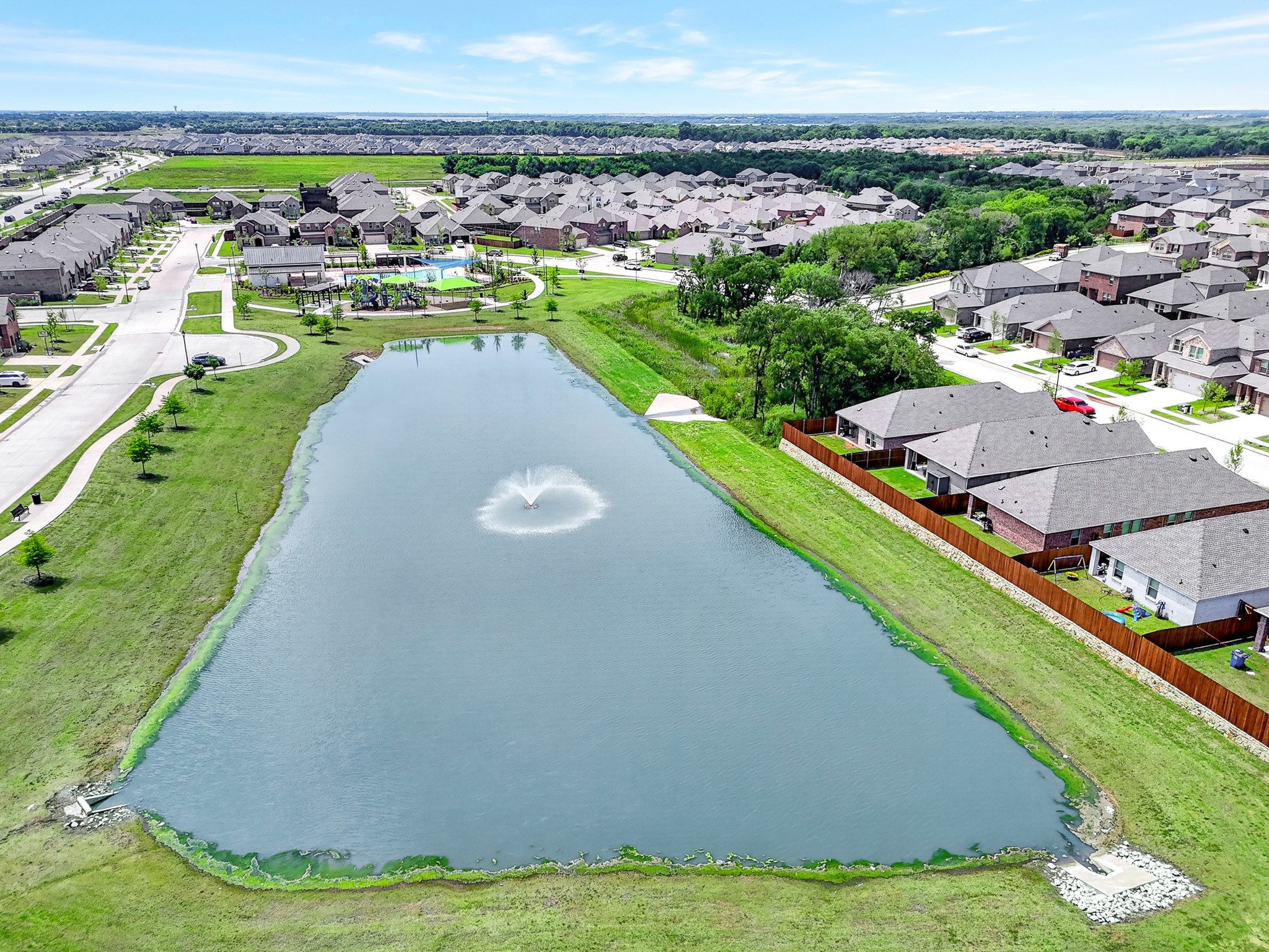 1103 Wagon Wheel Way