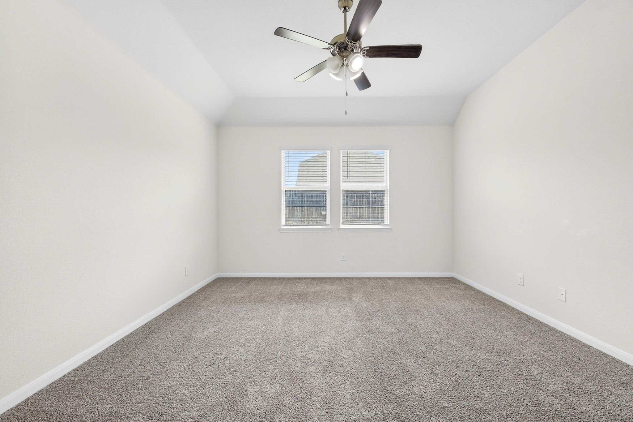 1103 Wagon Wheel Way