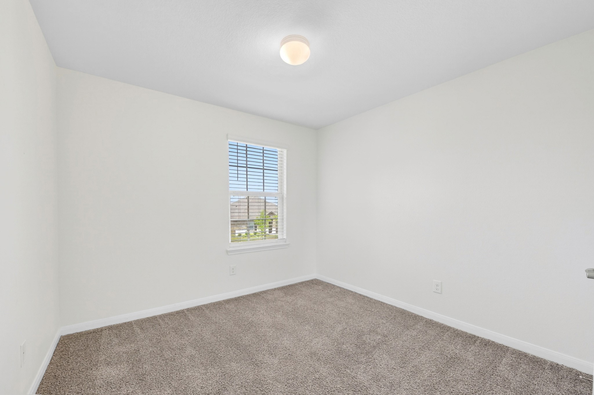 1103 Wagon Wheel Way