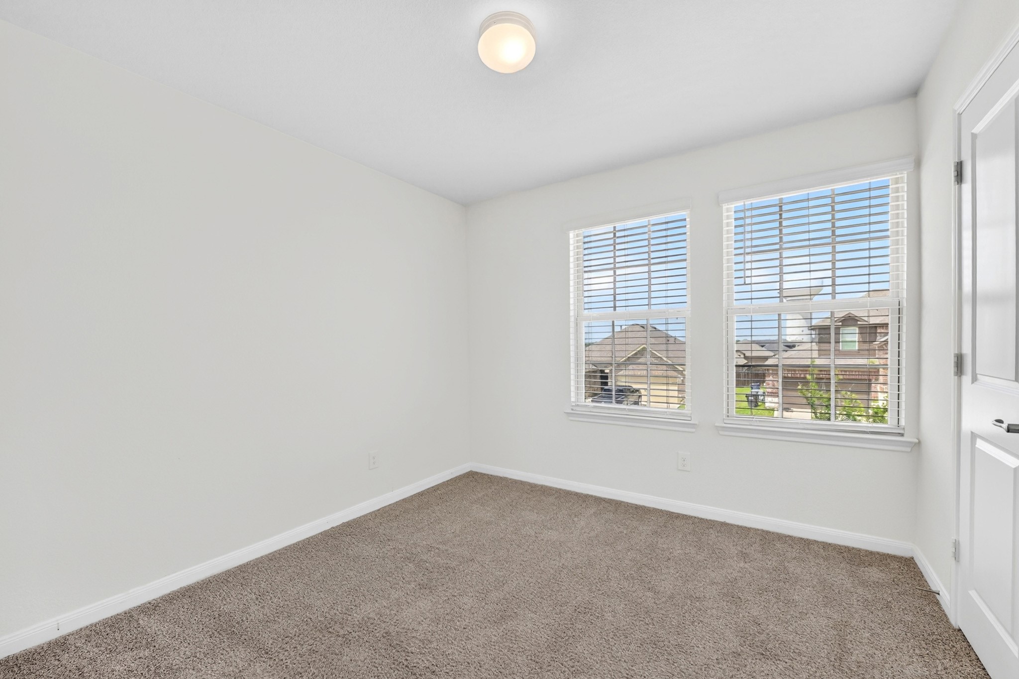 1103 Wagon Wheel Way