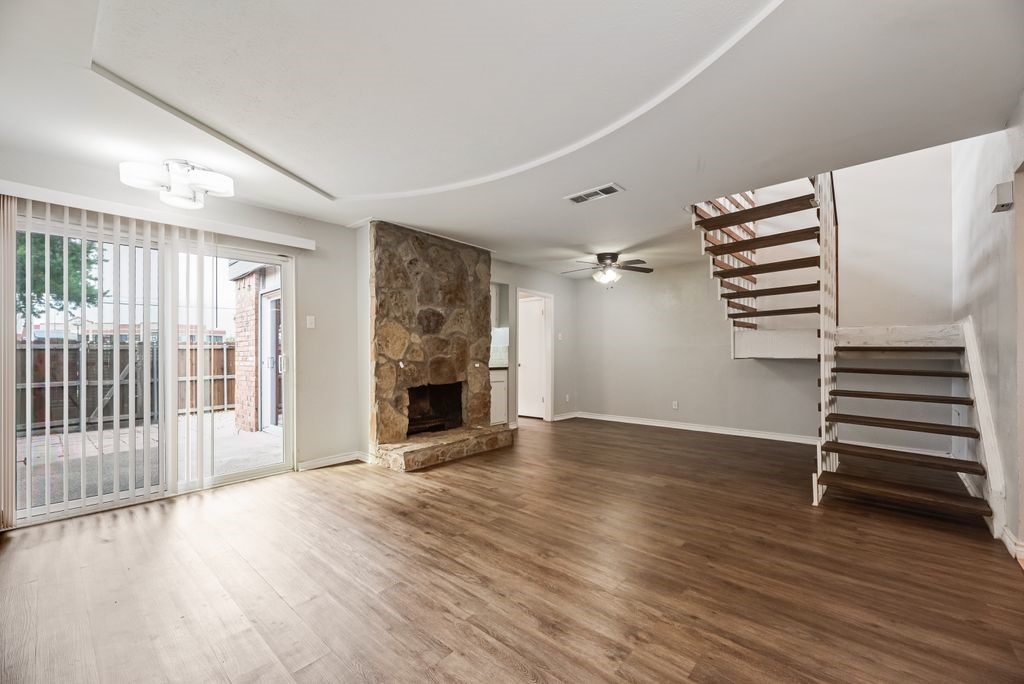 2203 Salem Drive