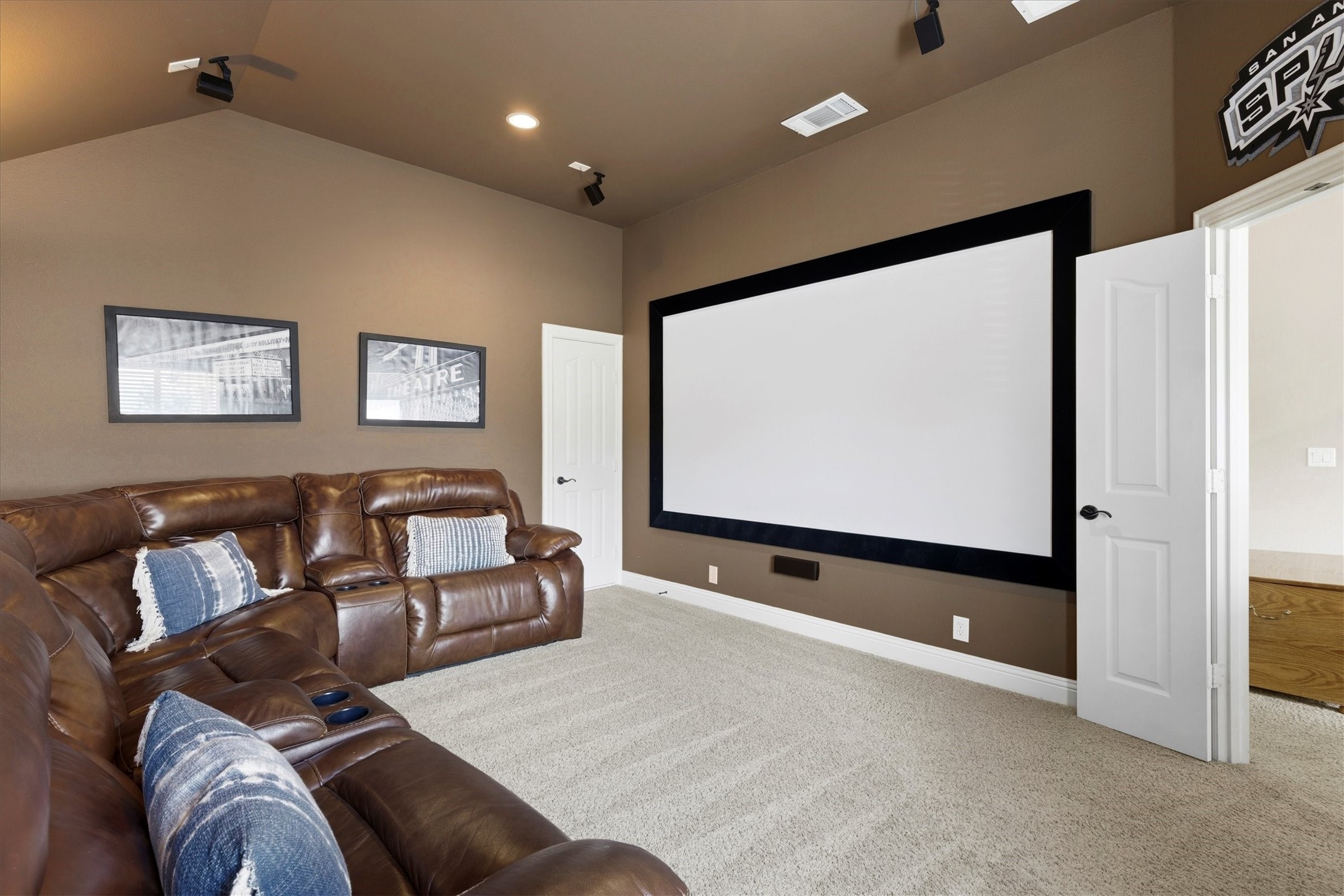 1430 Crescent Valley Drive