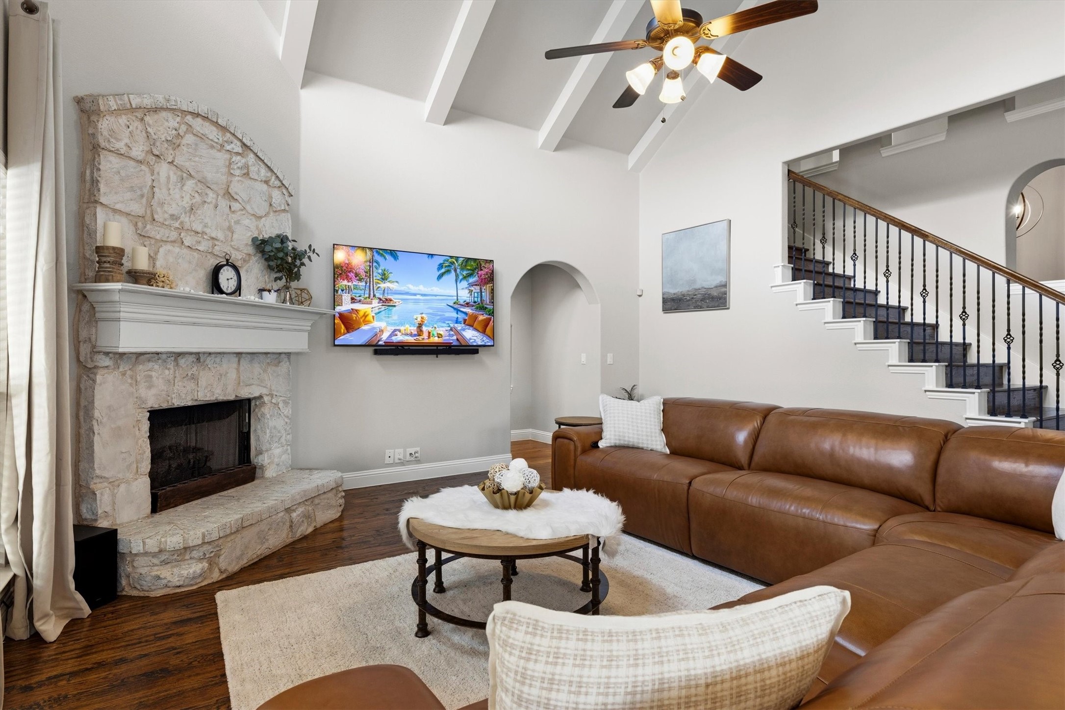 1430 Crescent Valley Drive