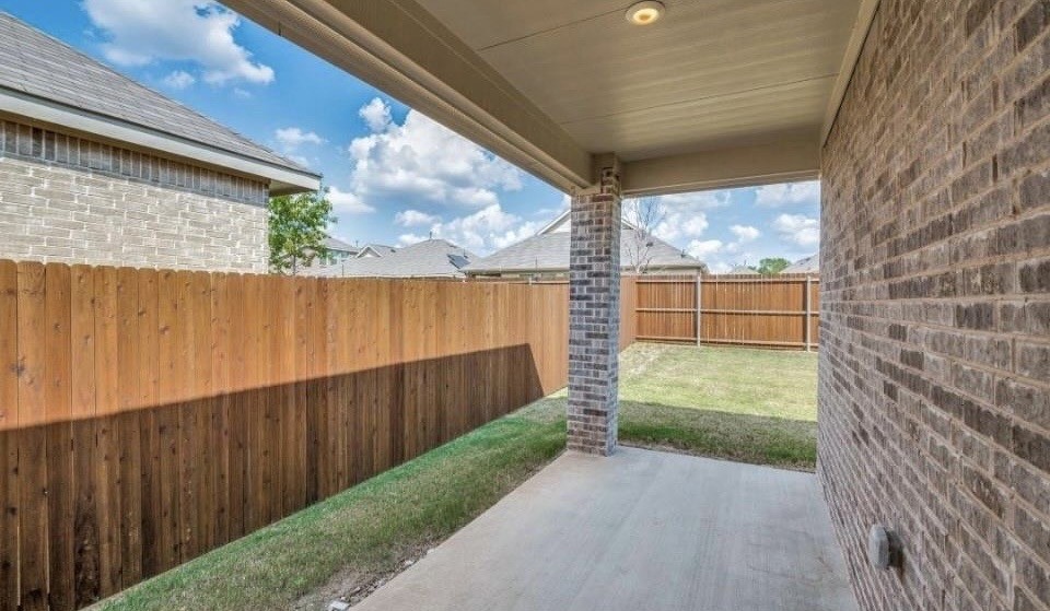 8424 Gray Squirrel Lane