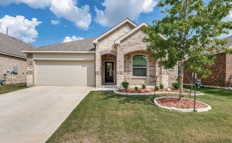8424 Gray Squirrel Lane