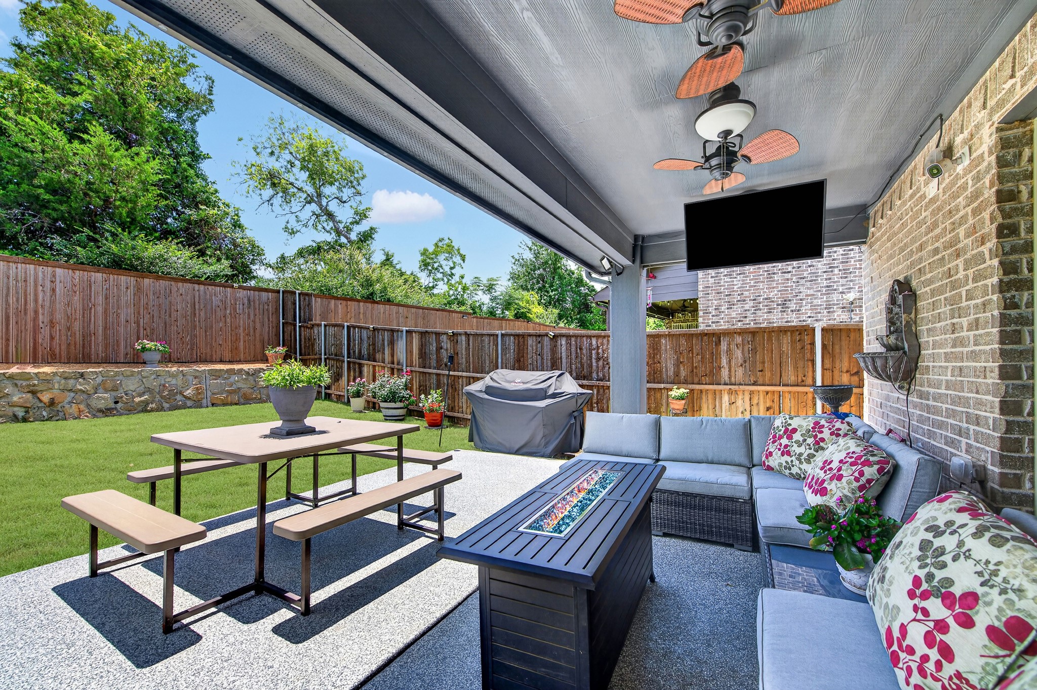116 Cascade Lane