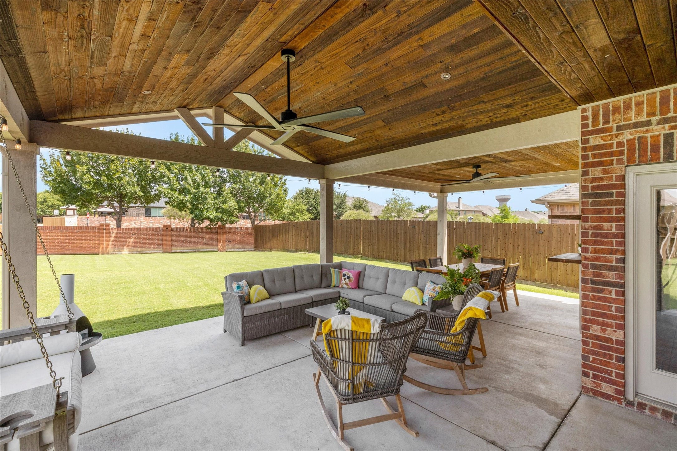 1716 Adams Place