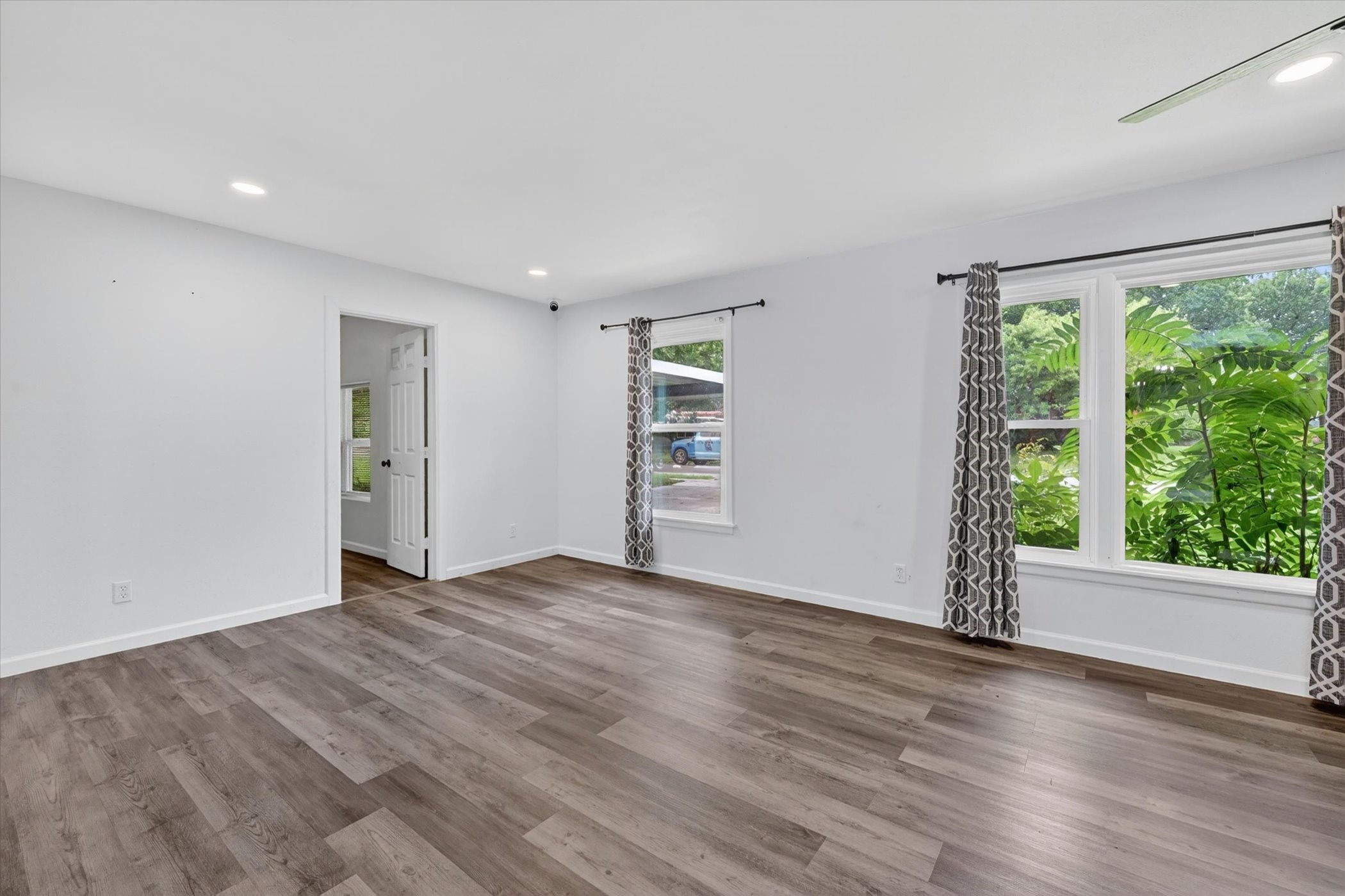 2833 Scruggs Park Drive
