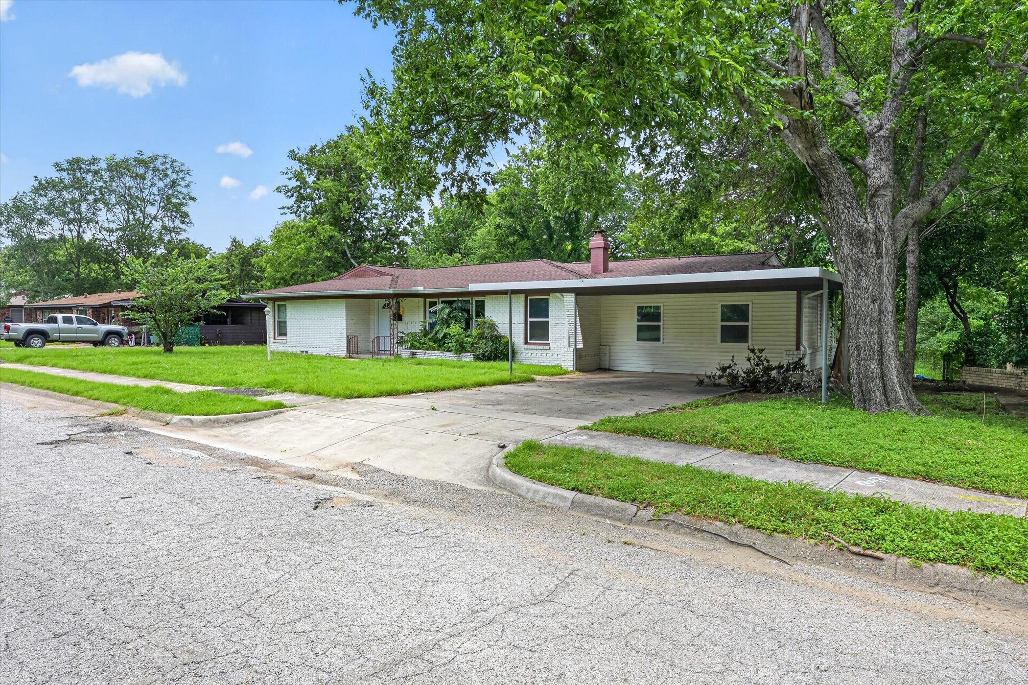 2833 Scruggs Park Drive