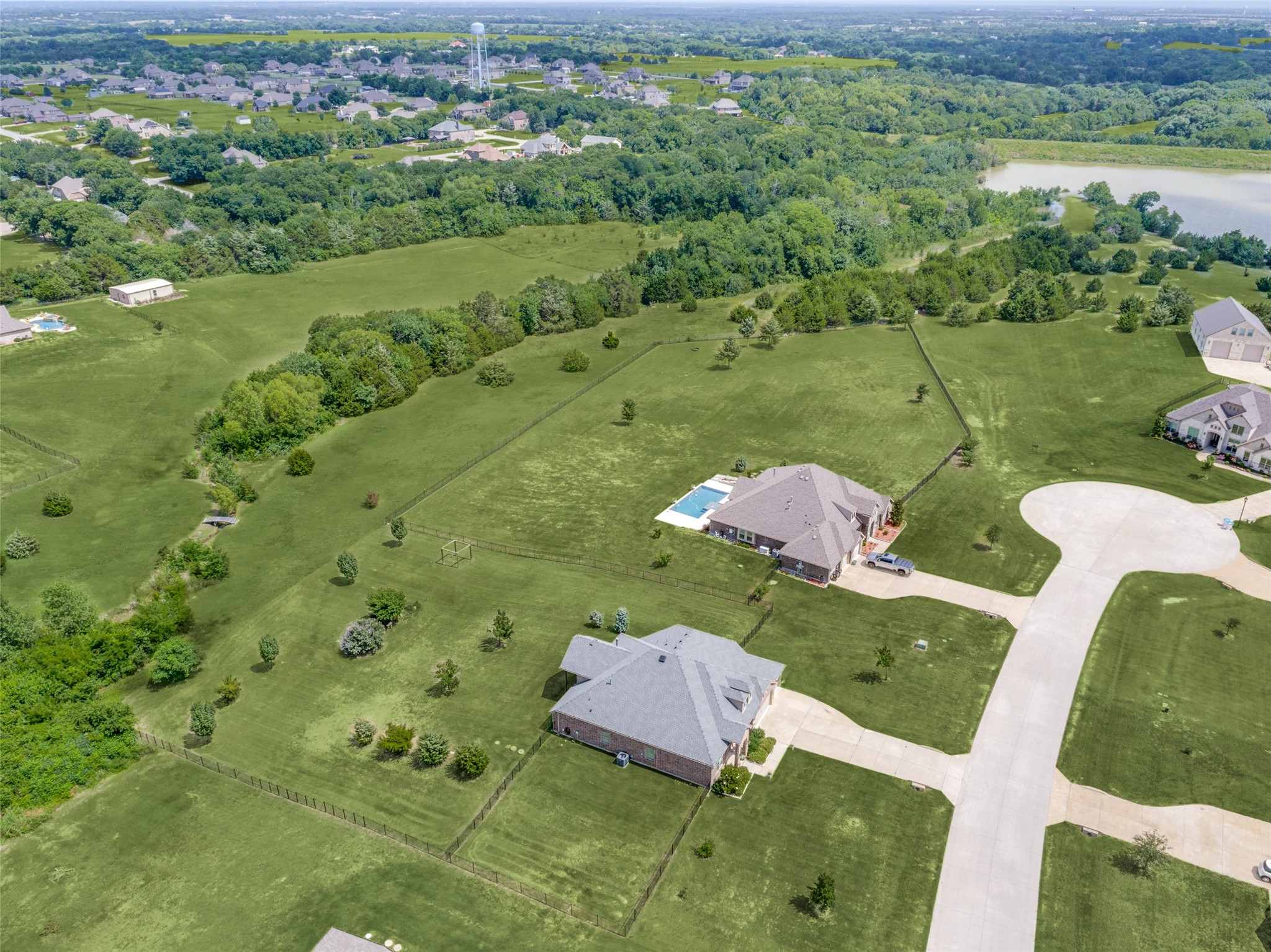 108 Fallen Oak Drive