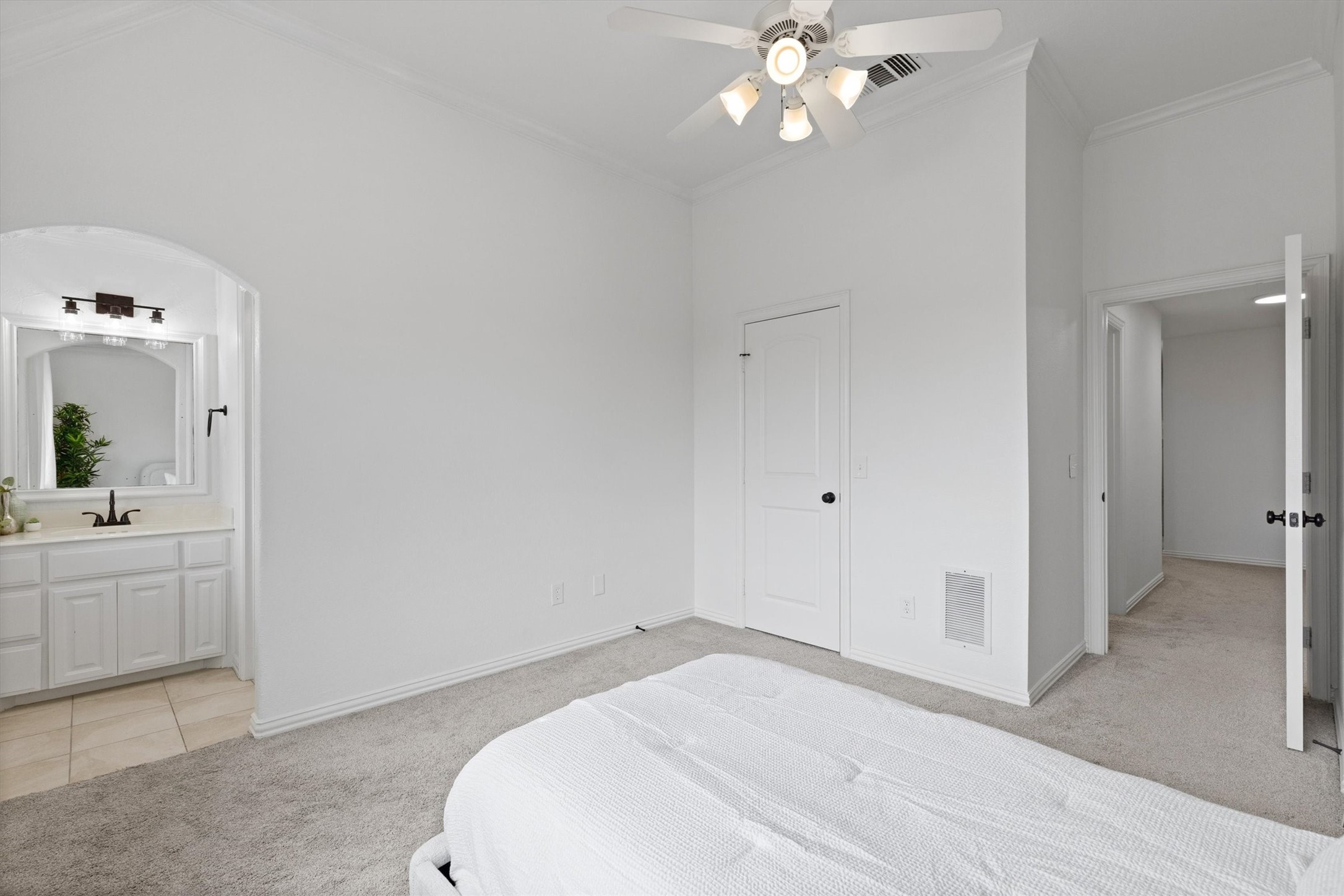 3063 Cedar Trail
