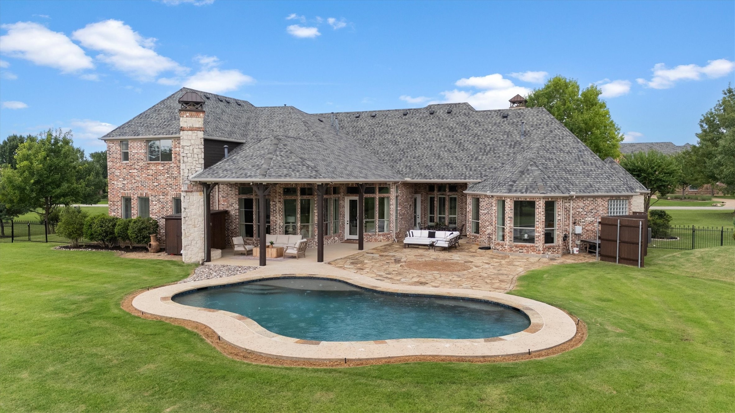 3063 Cedar Trail