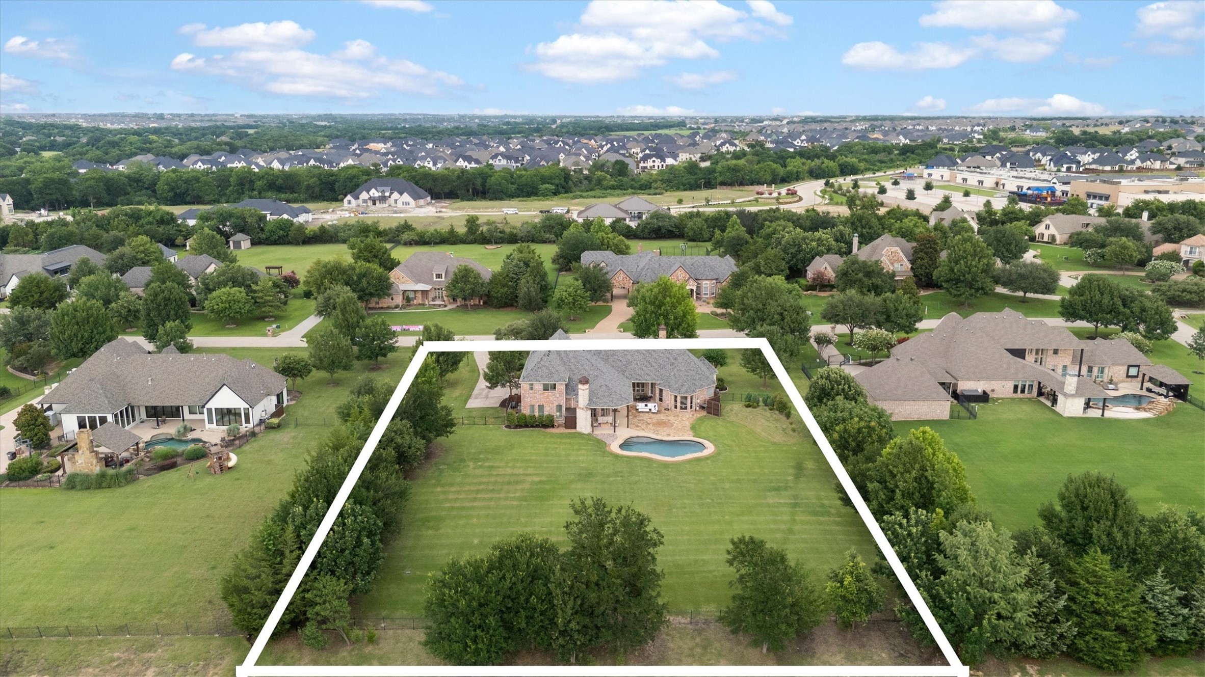 3063 Cedar Trail