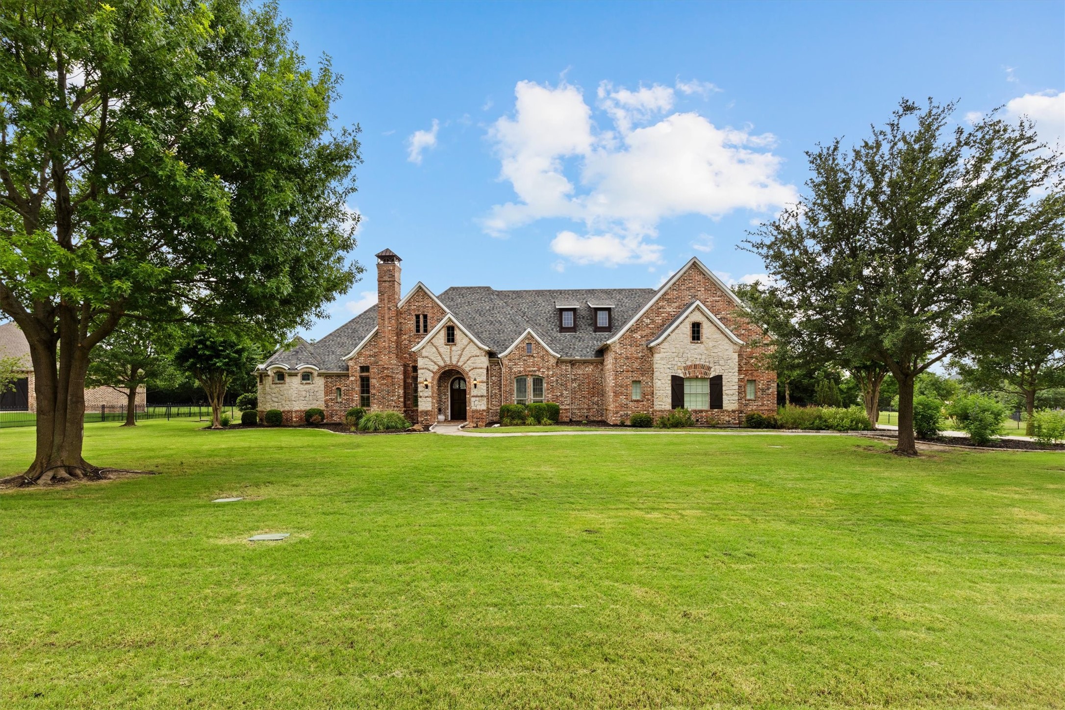 3063 Cedar Trail