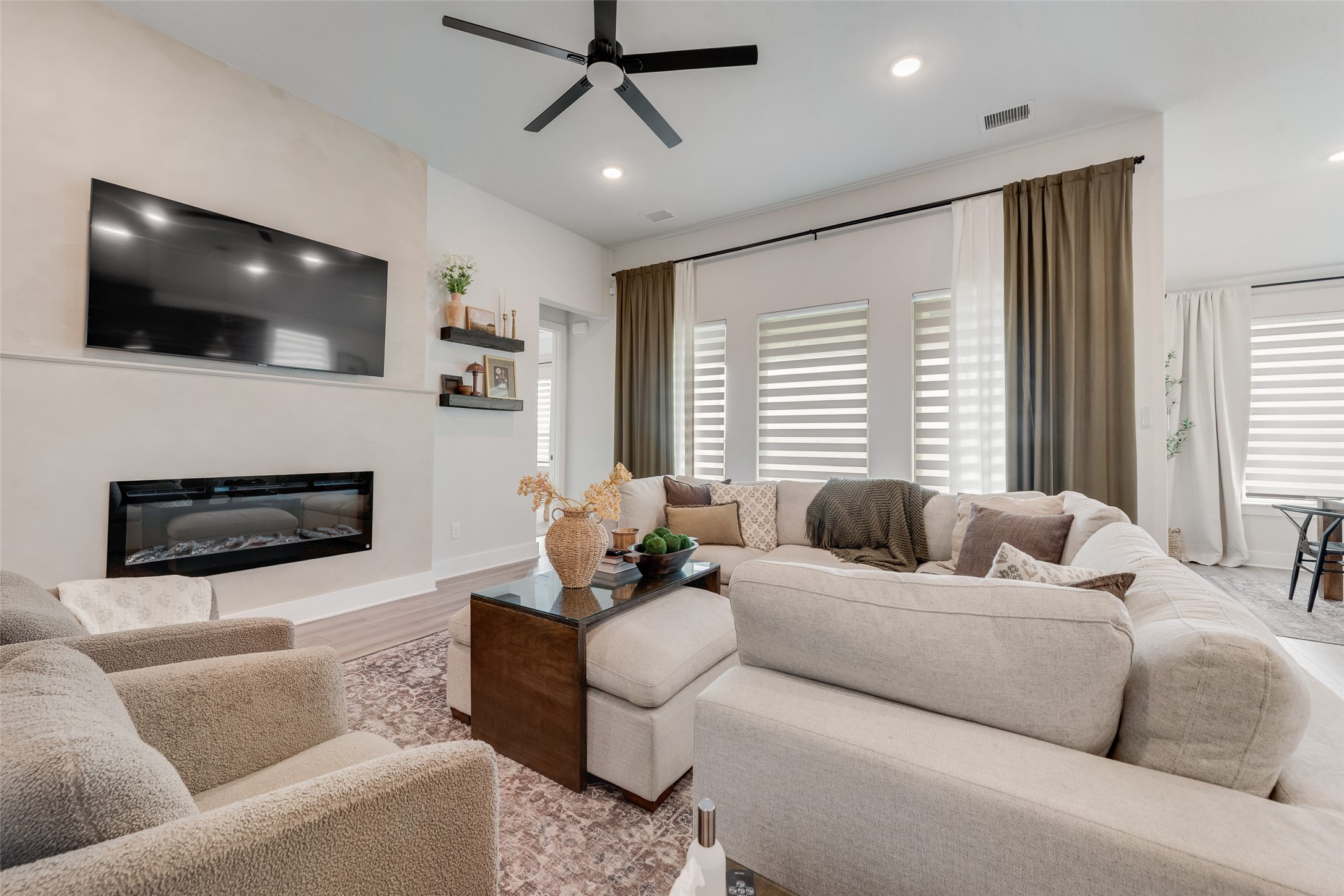 2701 Bluewood Lane