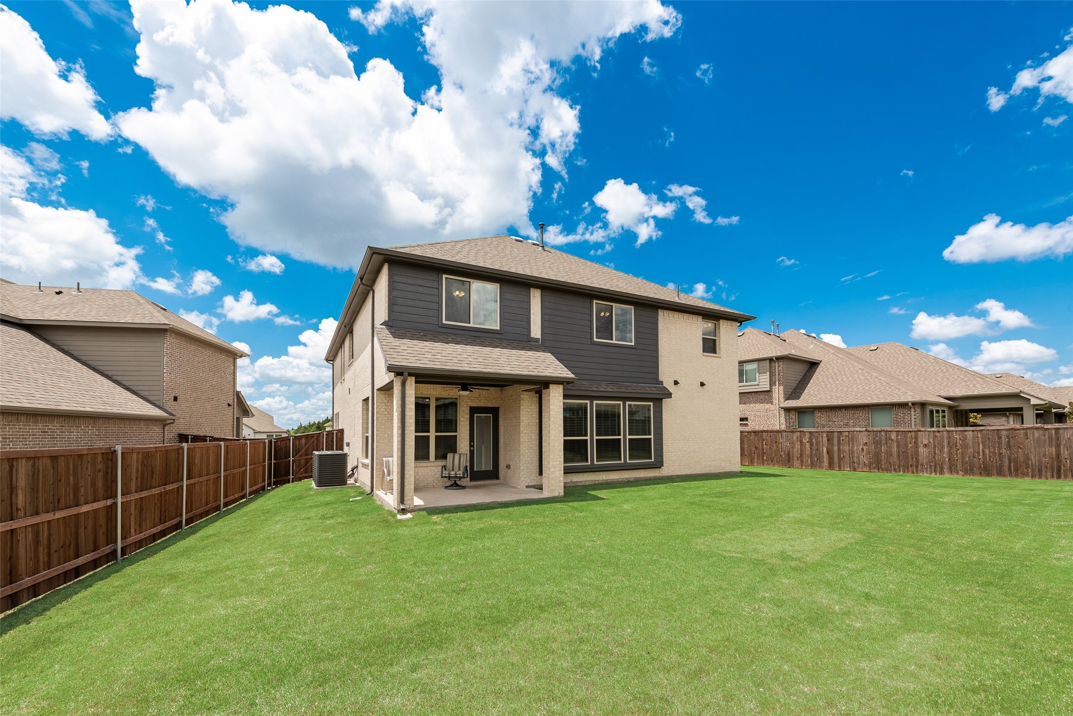 1839 Moscatel Lane