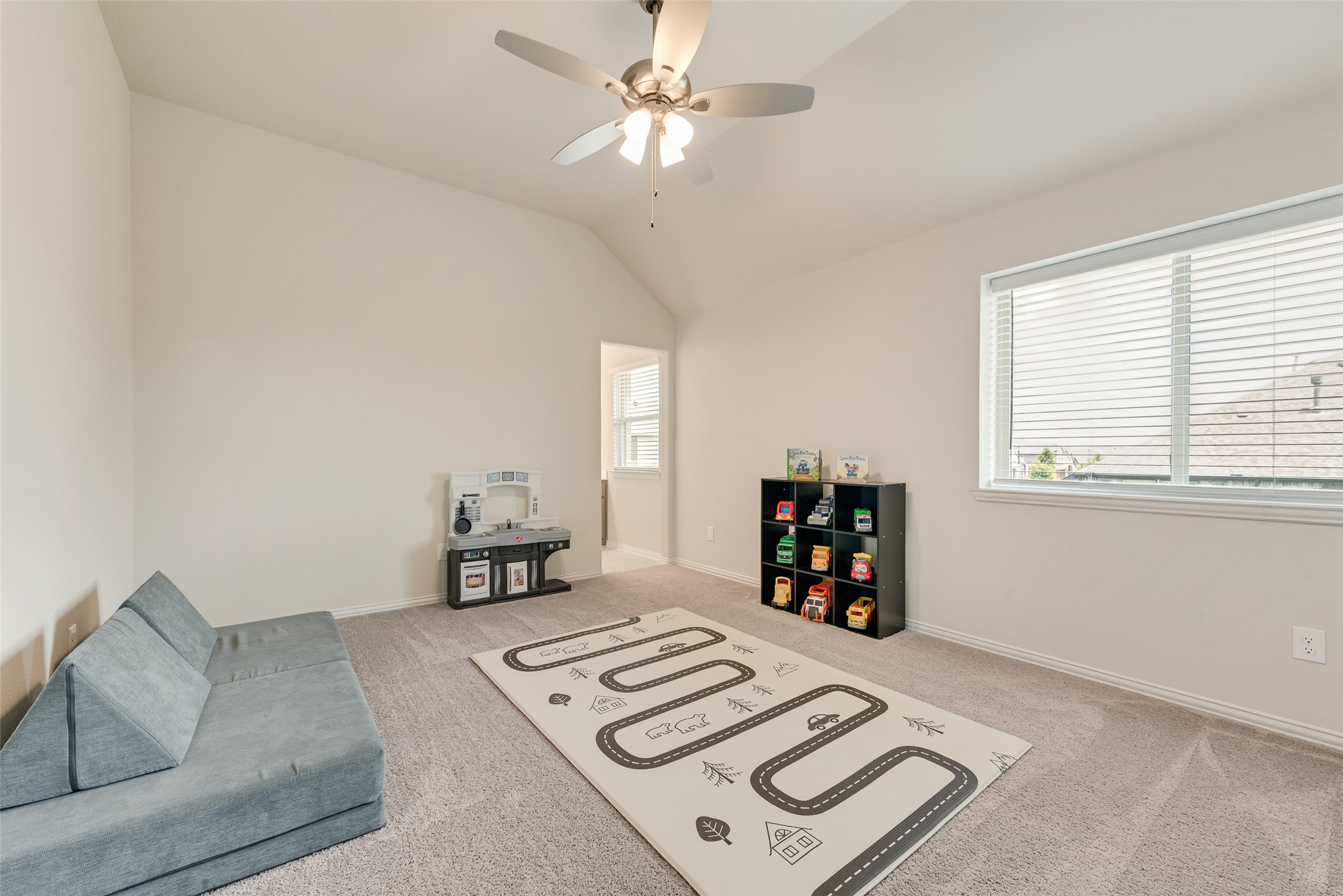 1839 Moscatel Lane