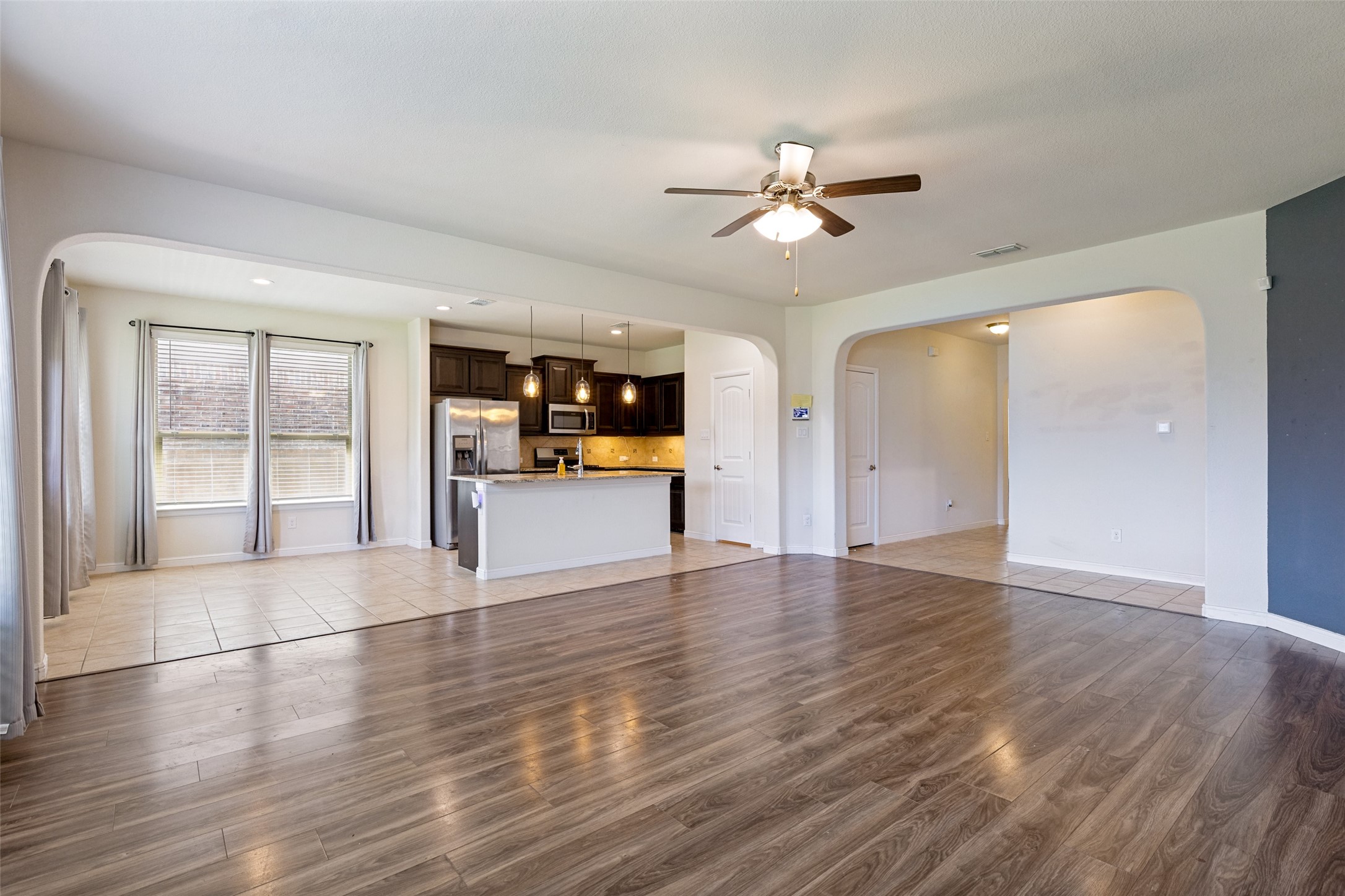 1148 Lakeville Drive