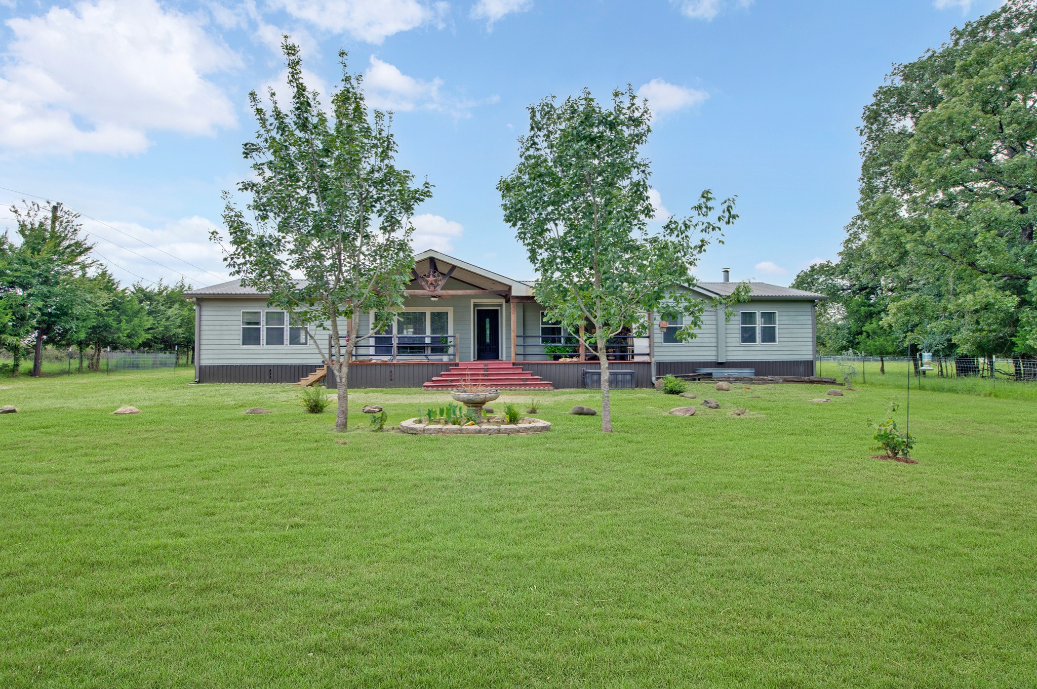 923 County Road 2415