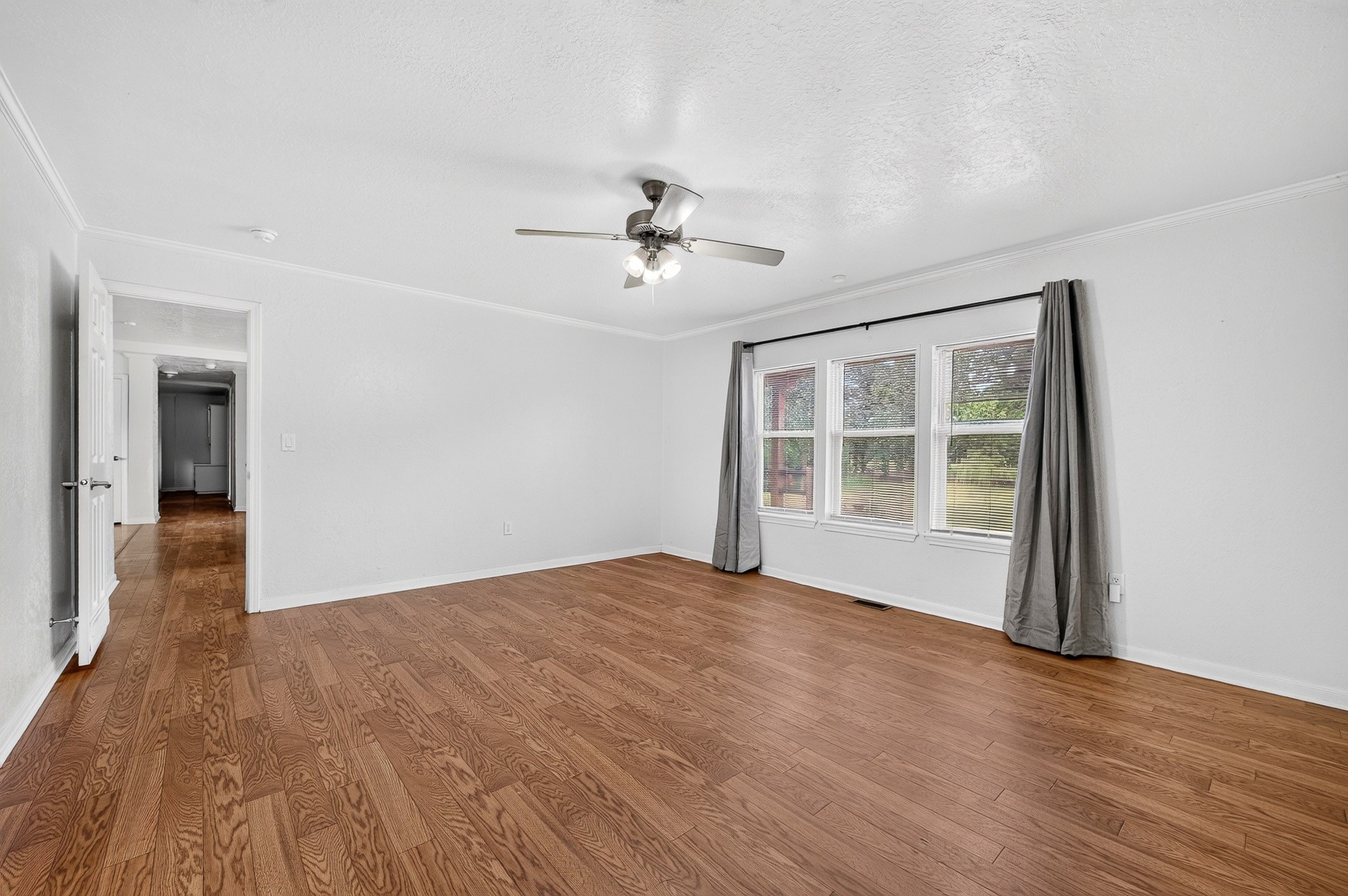923 County Road 2415