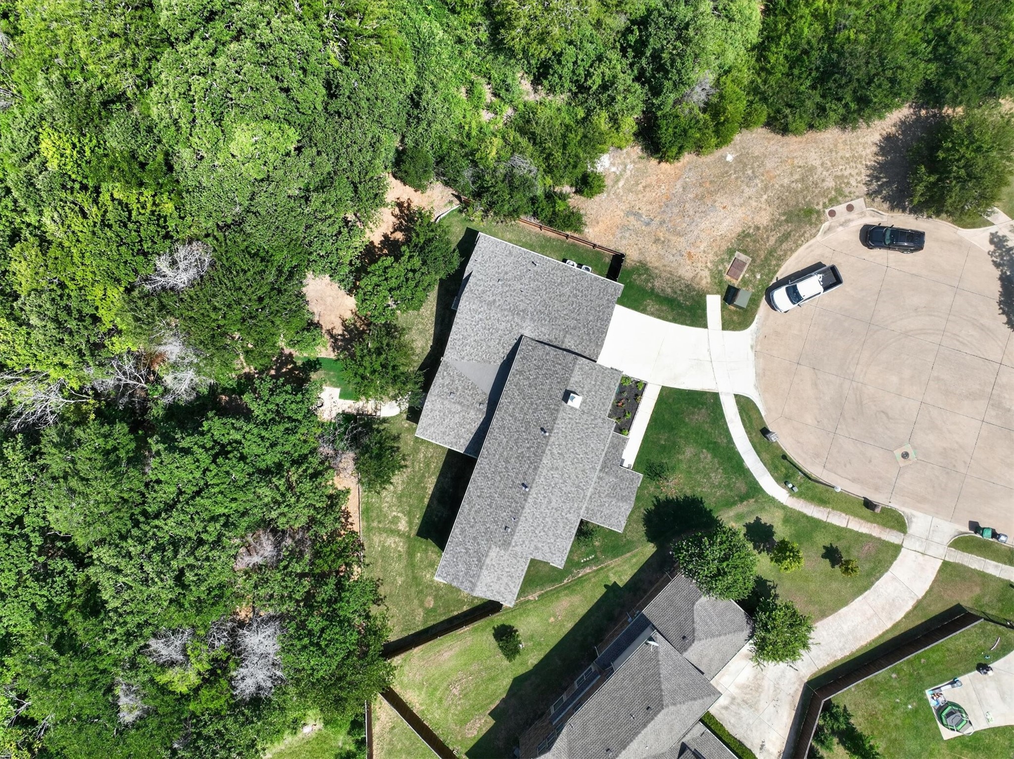 6400 Crapemyrtle Drive
