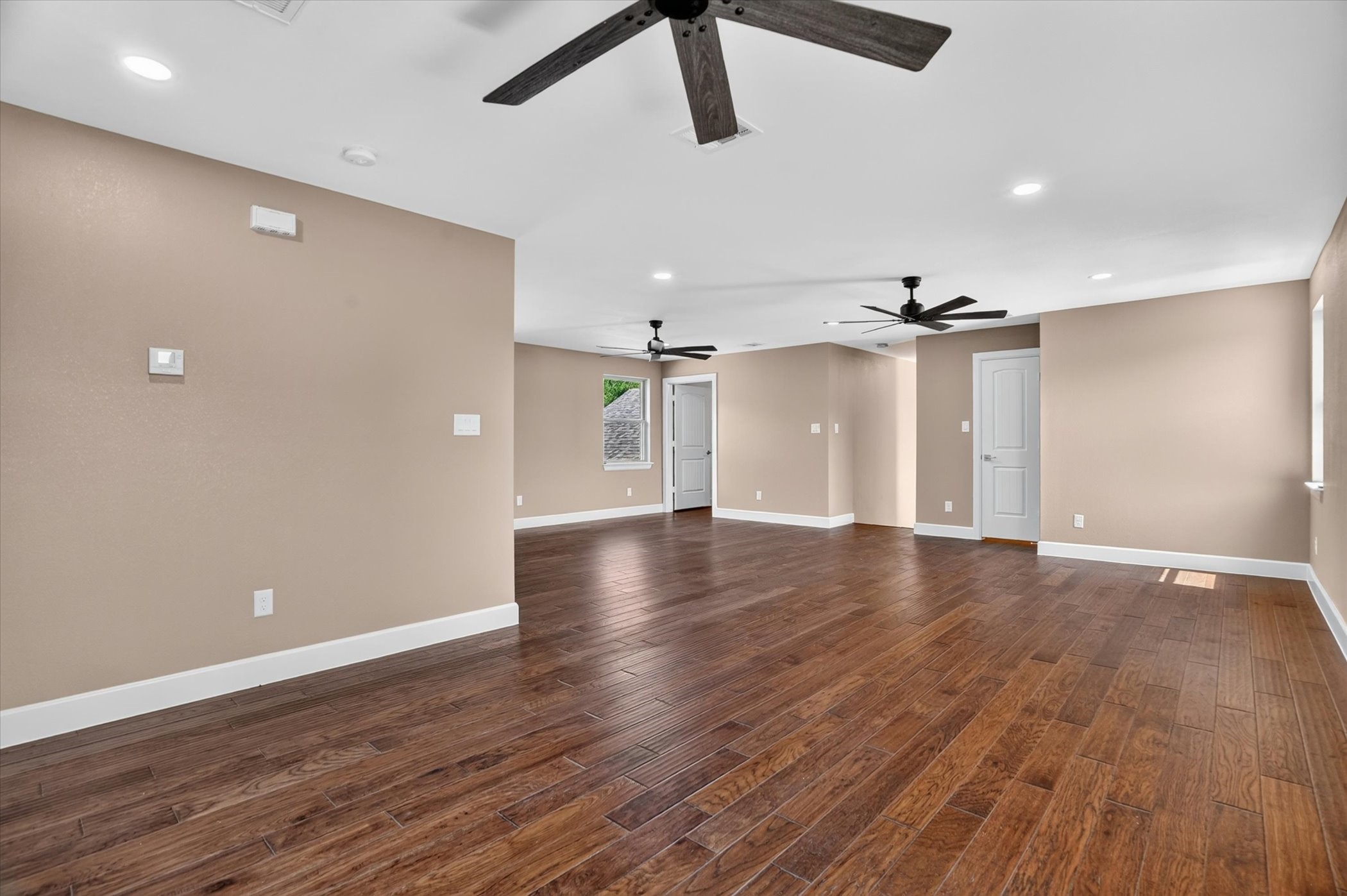 6400 Crapemyrtle Drive