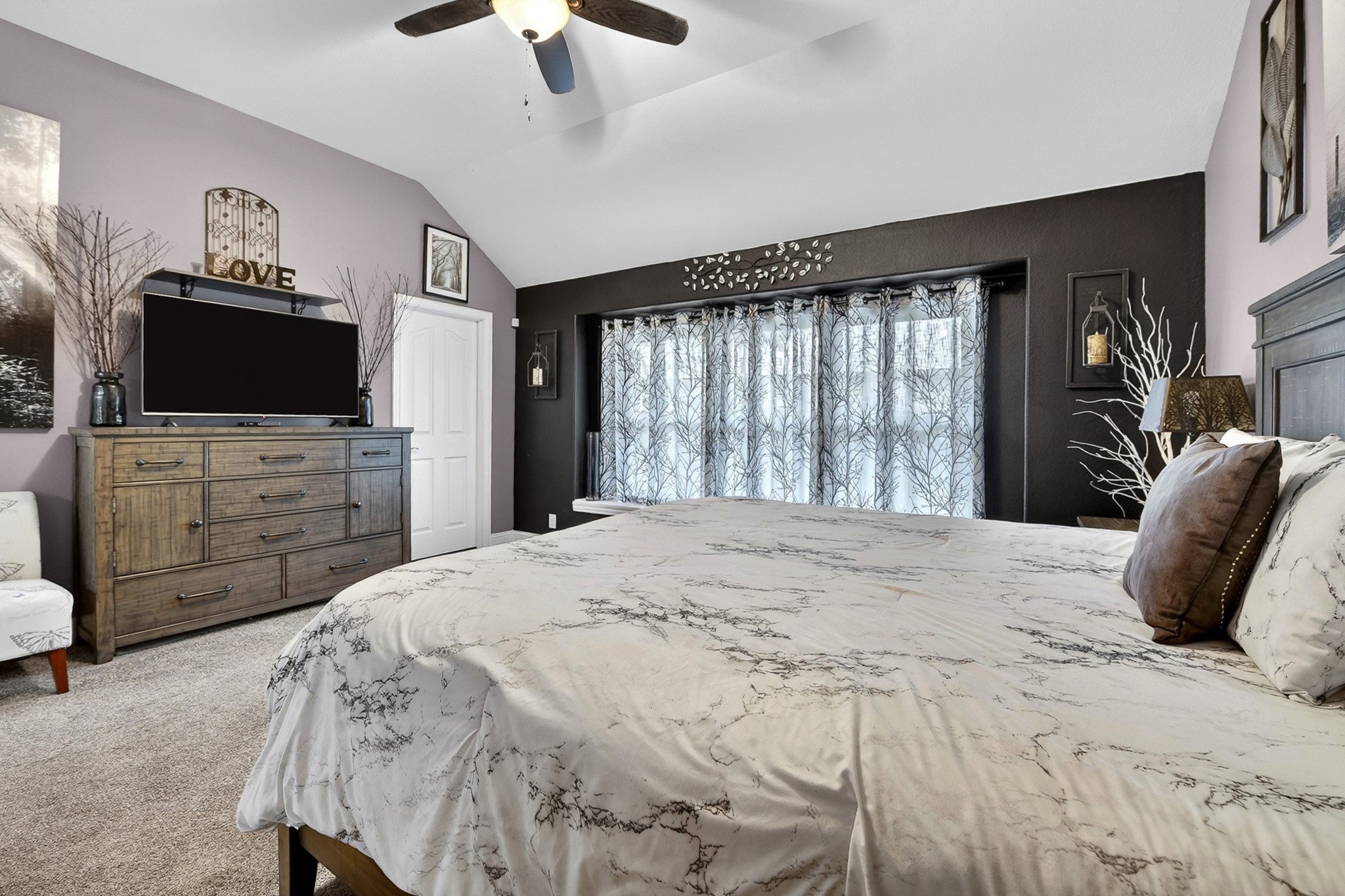 1120 Ponderosa Drive