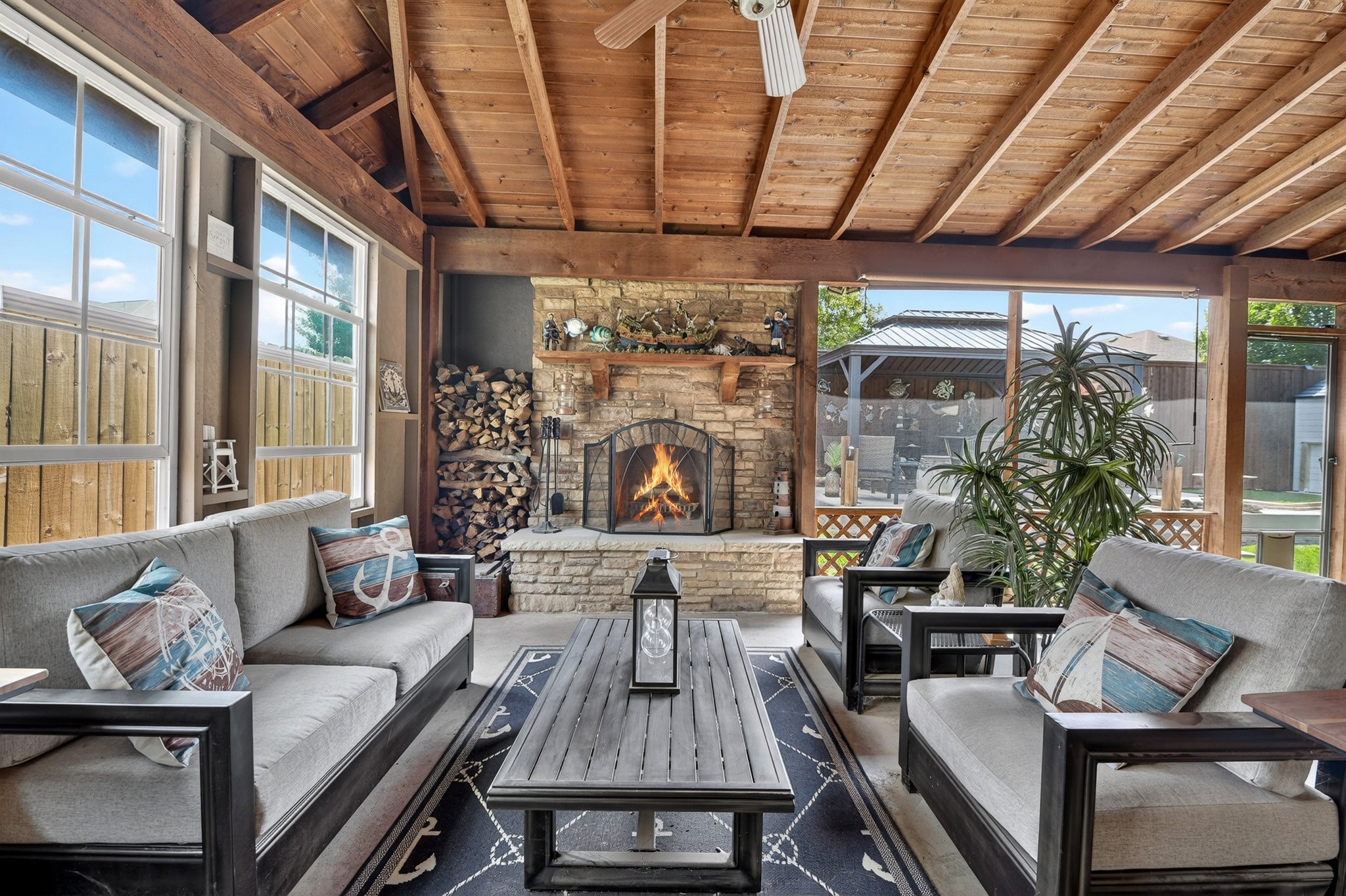 1120 Ponderosa Drive