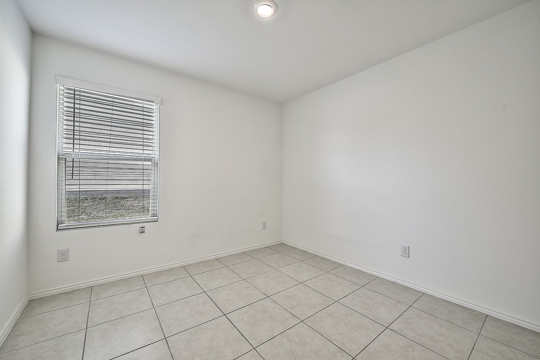336 Dry Canyon Way