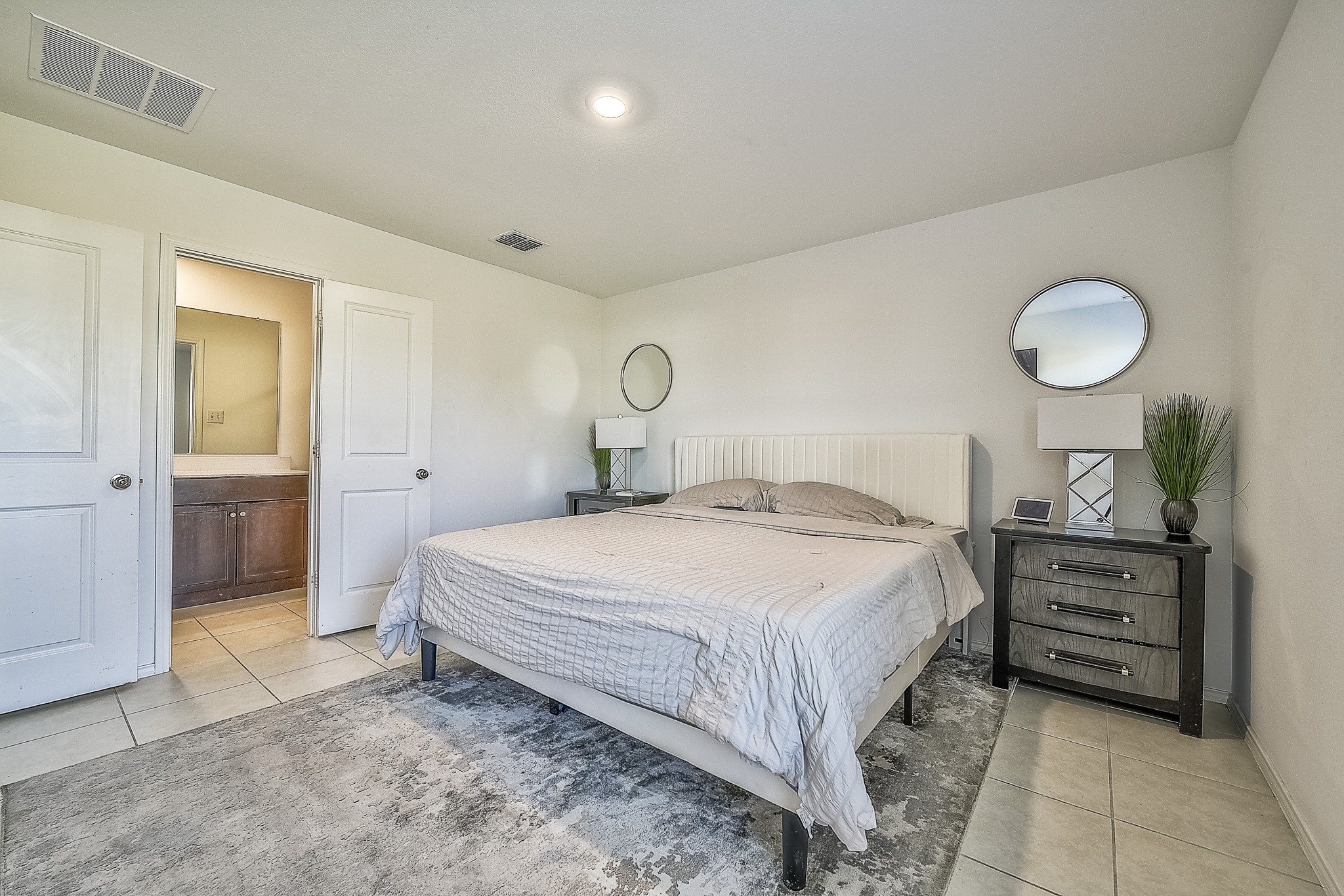 336 Dry Canyon Way