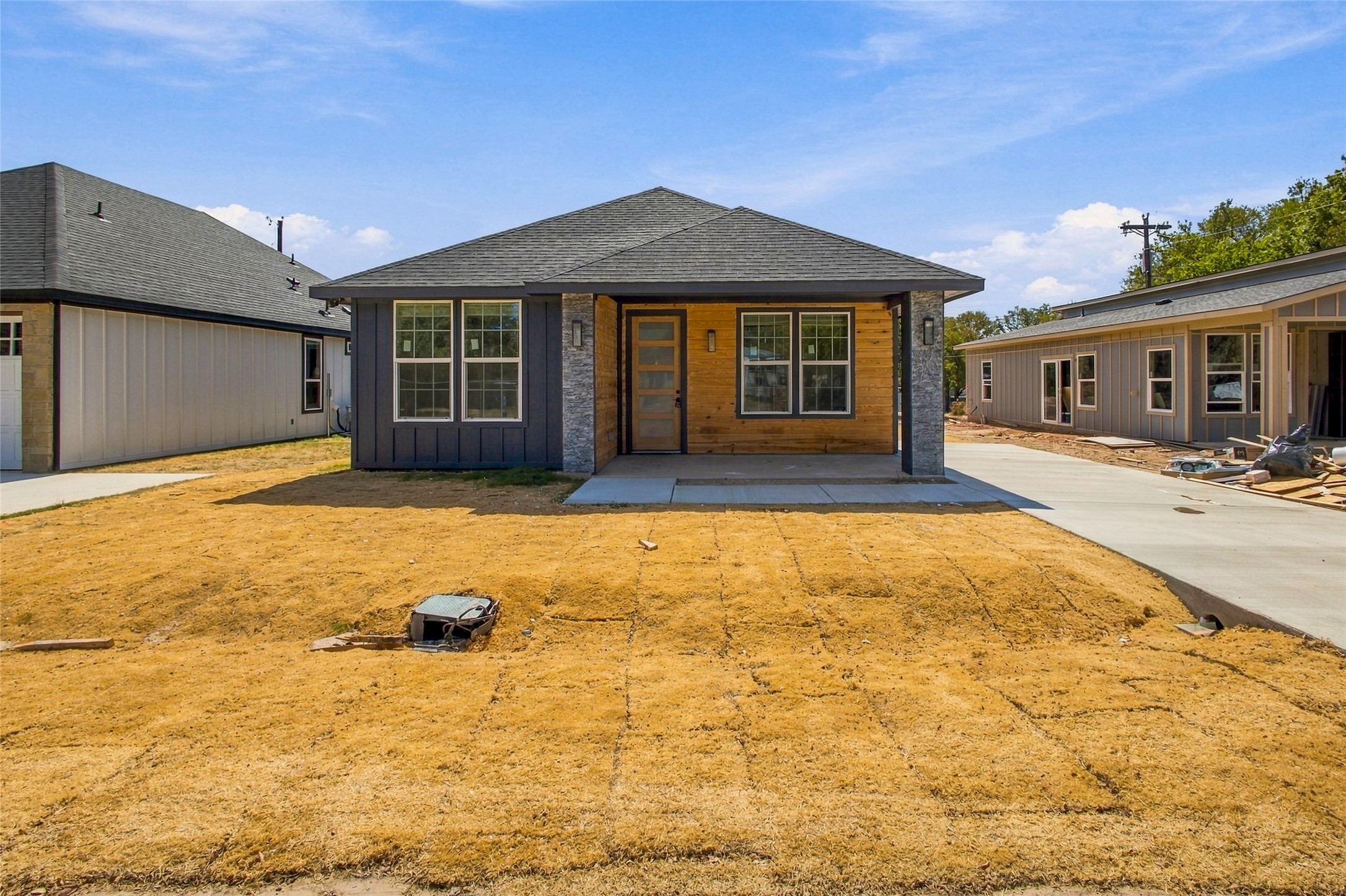 2721 Sycamore Court