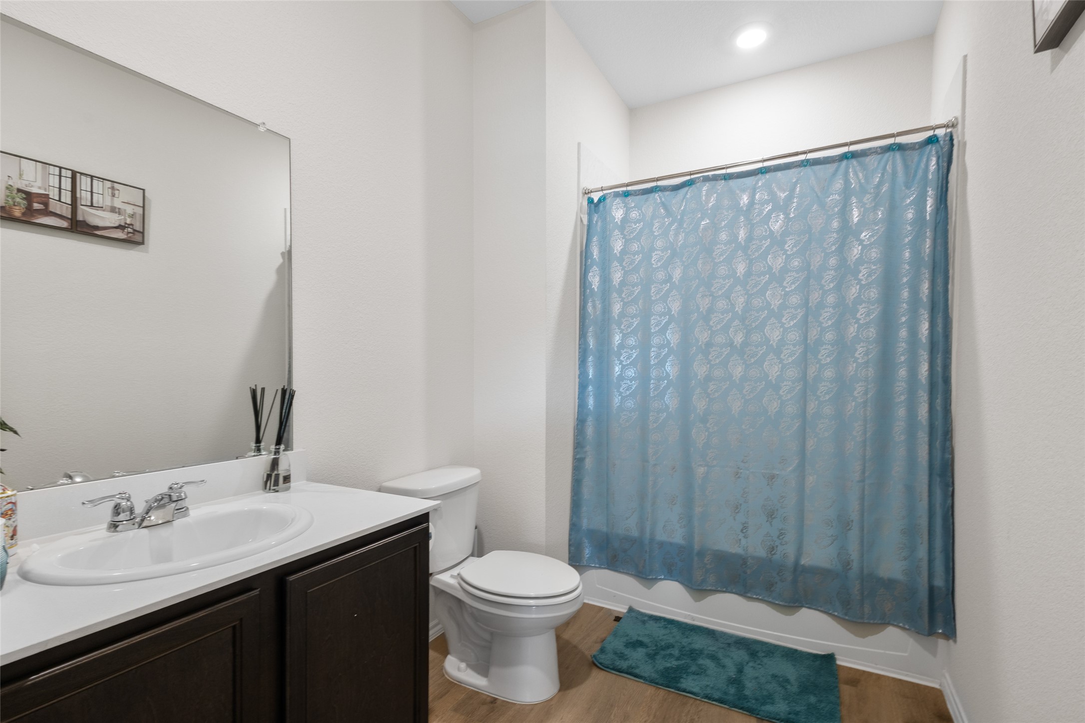 3005 Karsen Lane