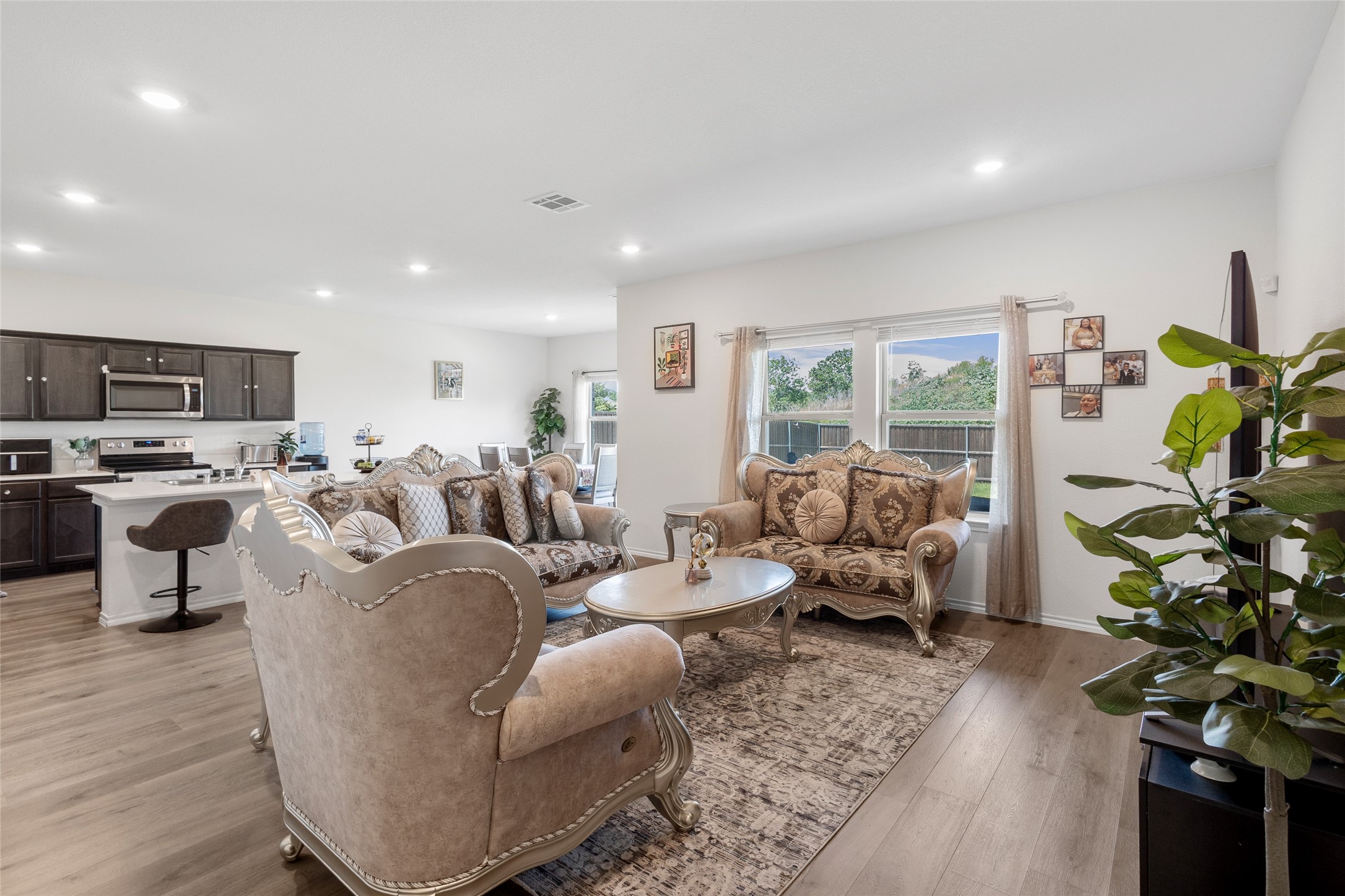 3005 Karsen Lane