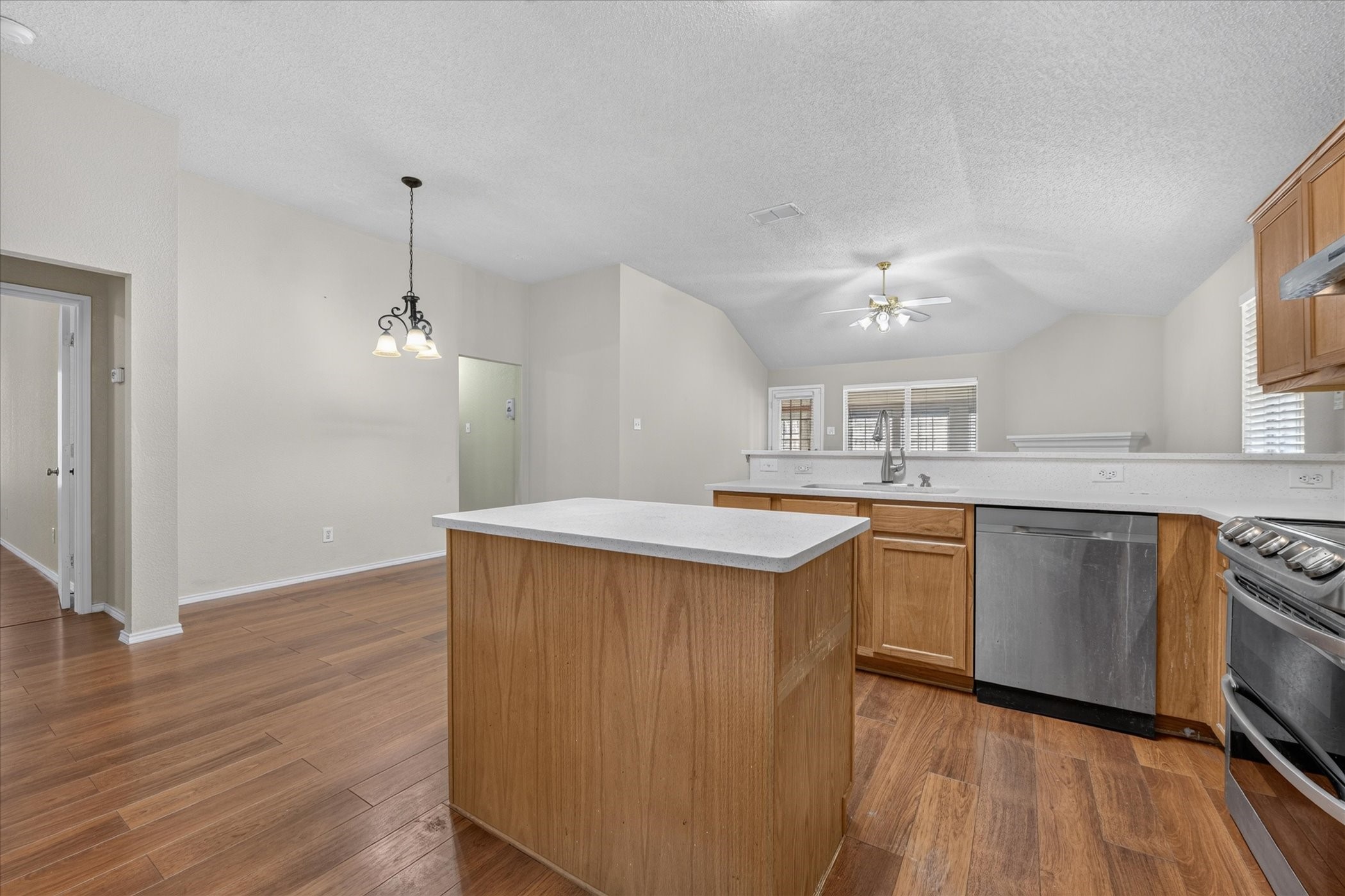 2400 Nogales Drive