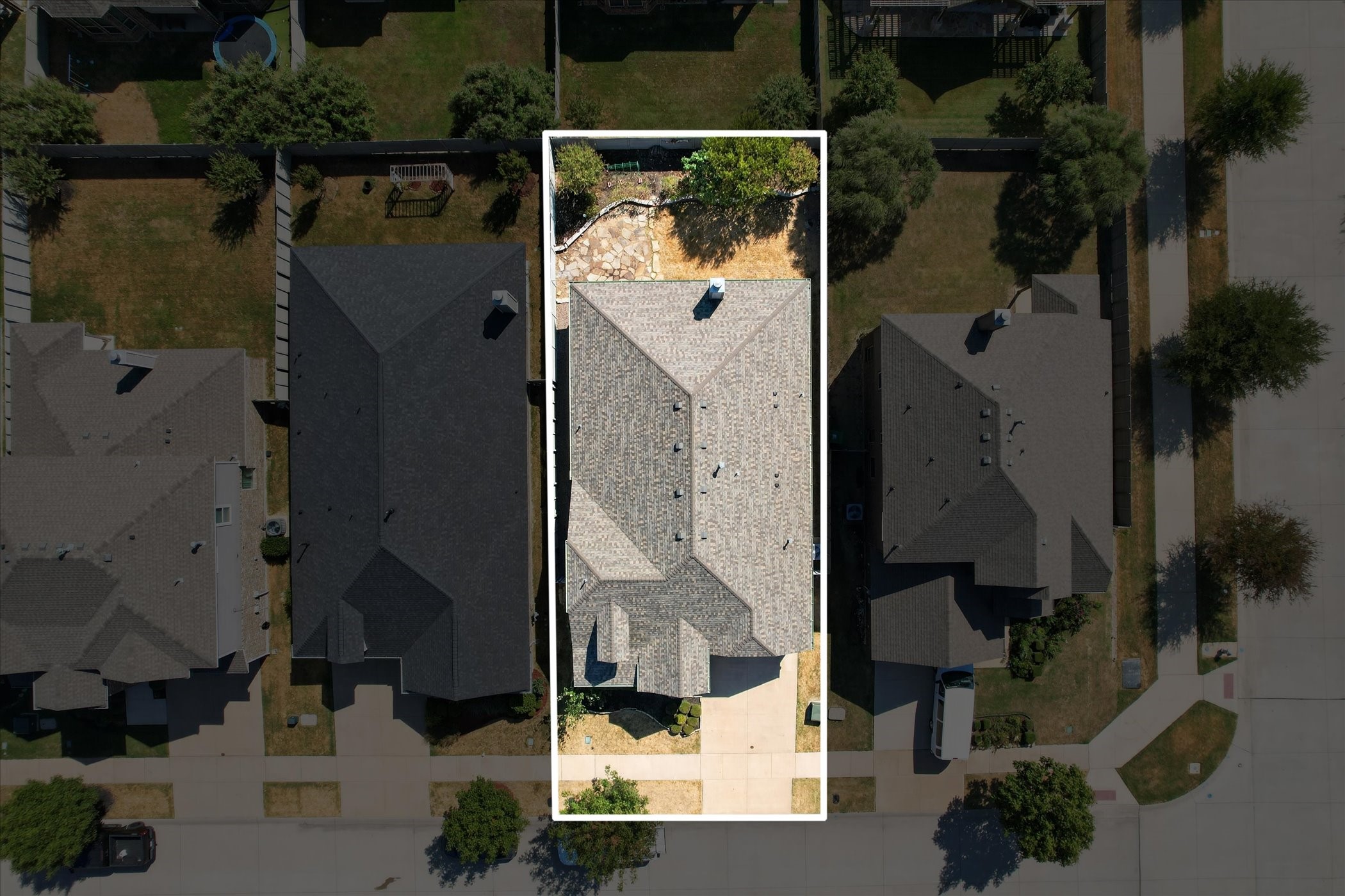 904 Dove Cove