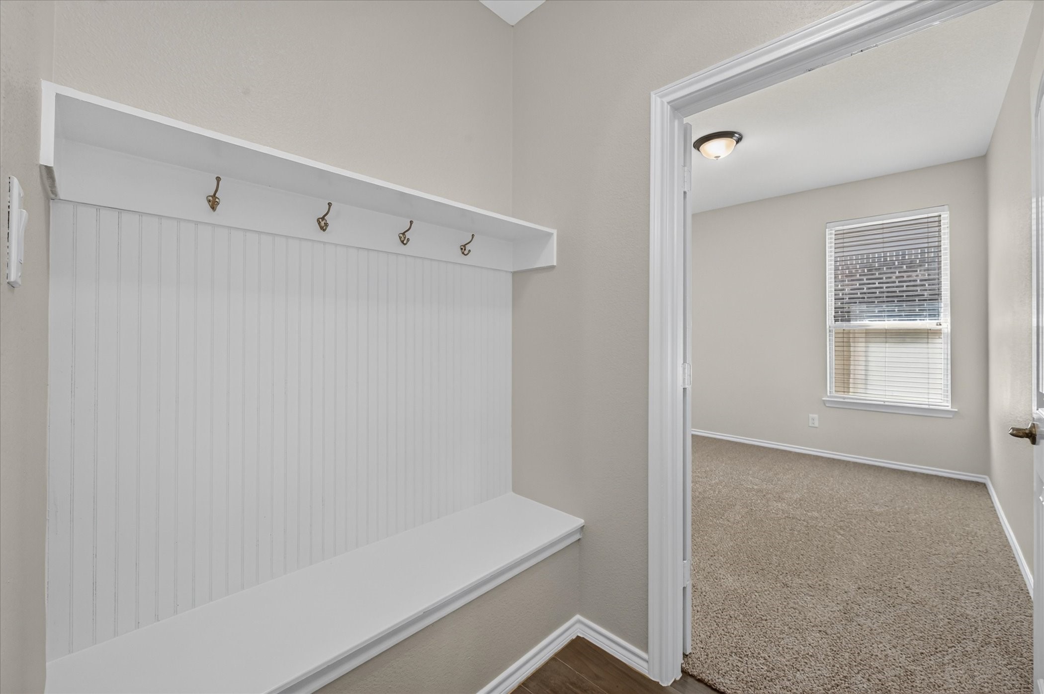 904 Dove Cove