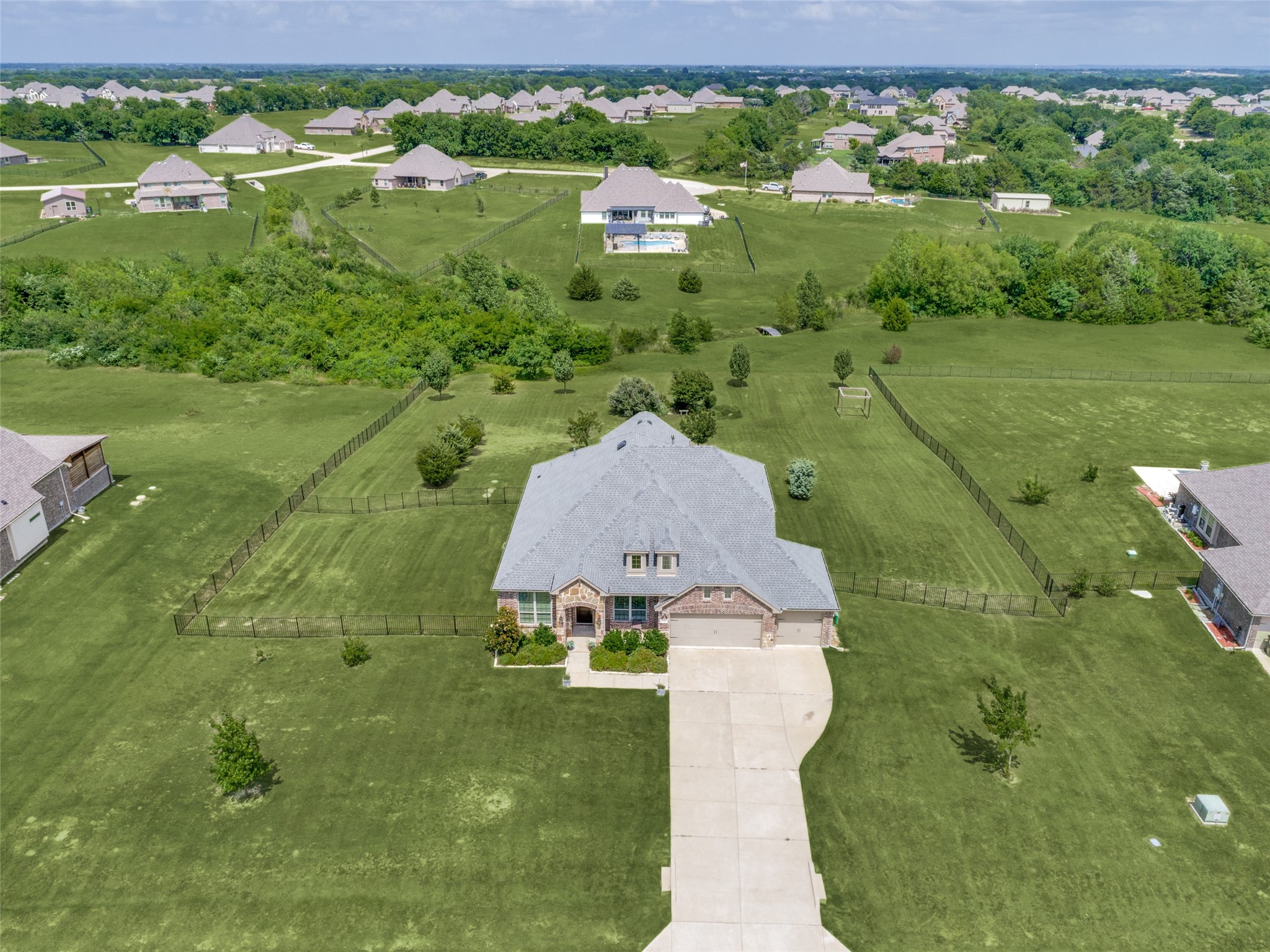 108 Fallen Oak Drive