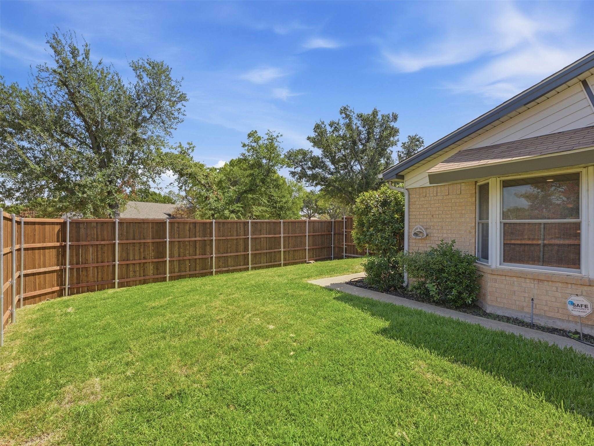 2409 Raintree Drive