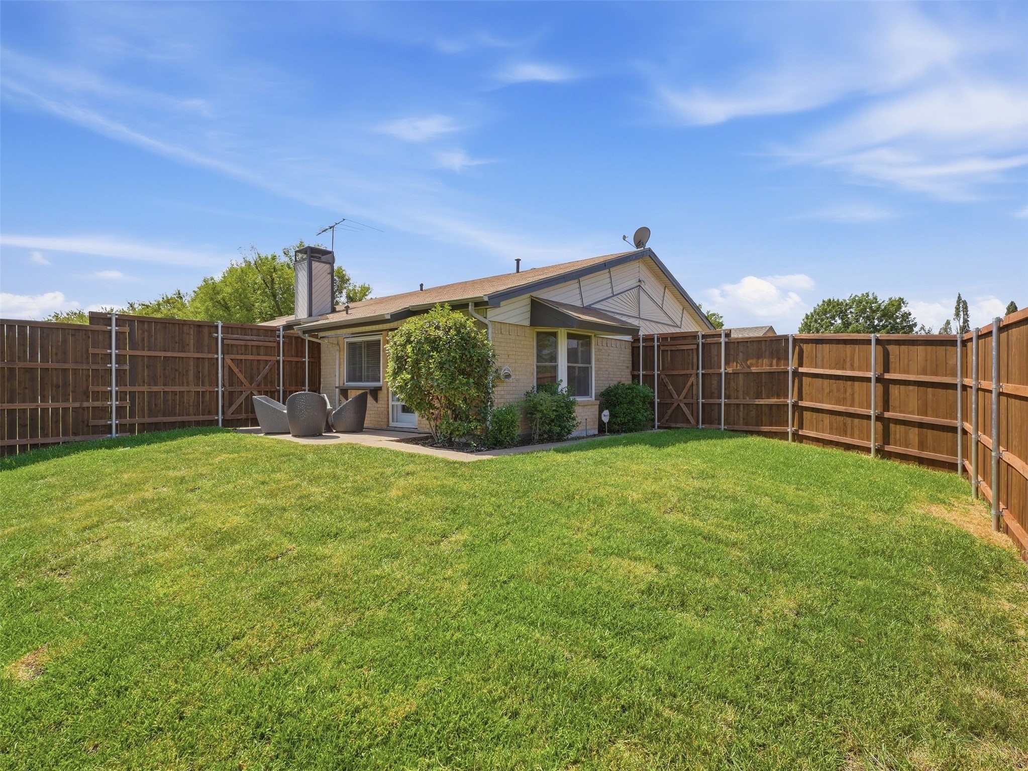 2409 Raintree Drive
