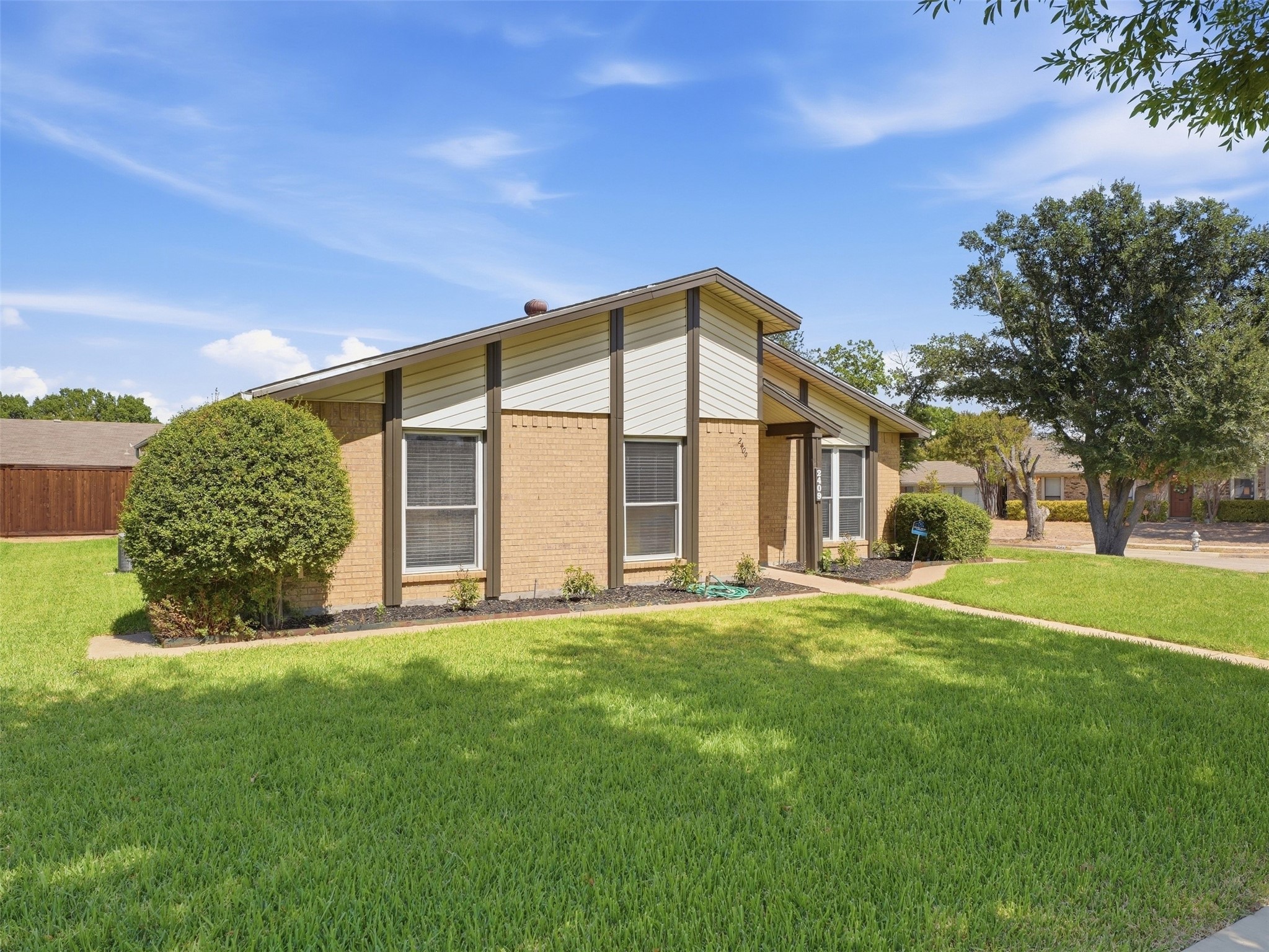 2409 Raintree Drive
