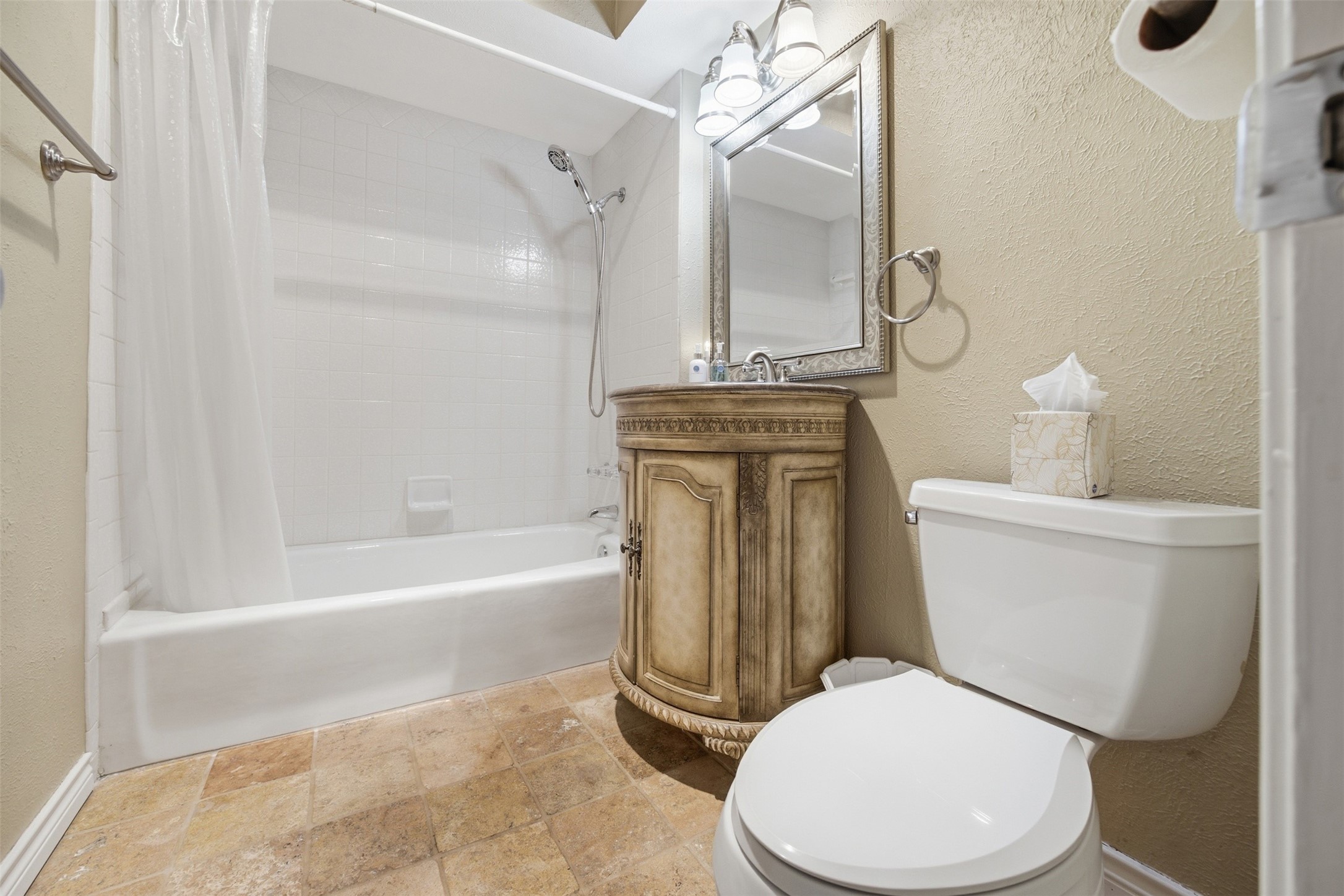 3103 Kristin Court