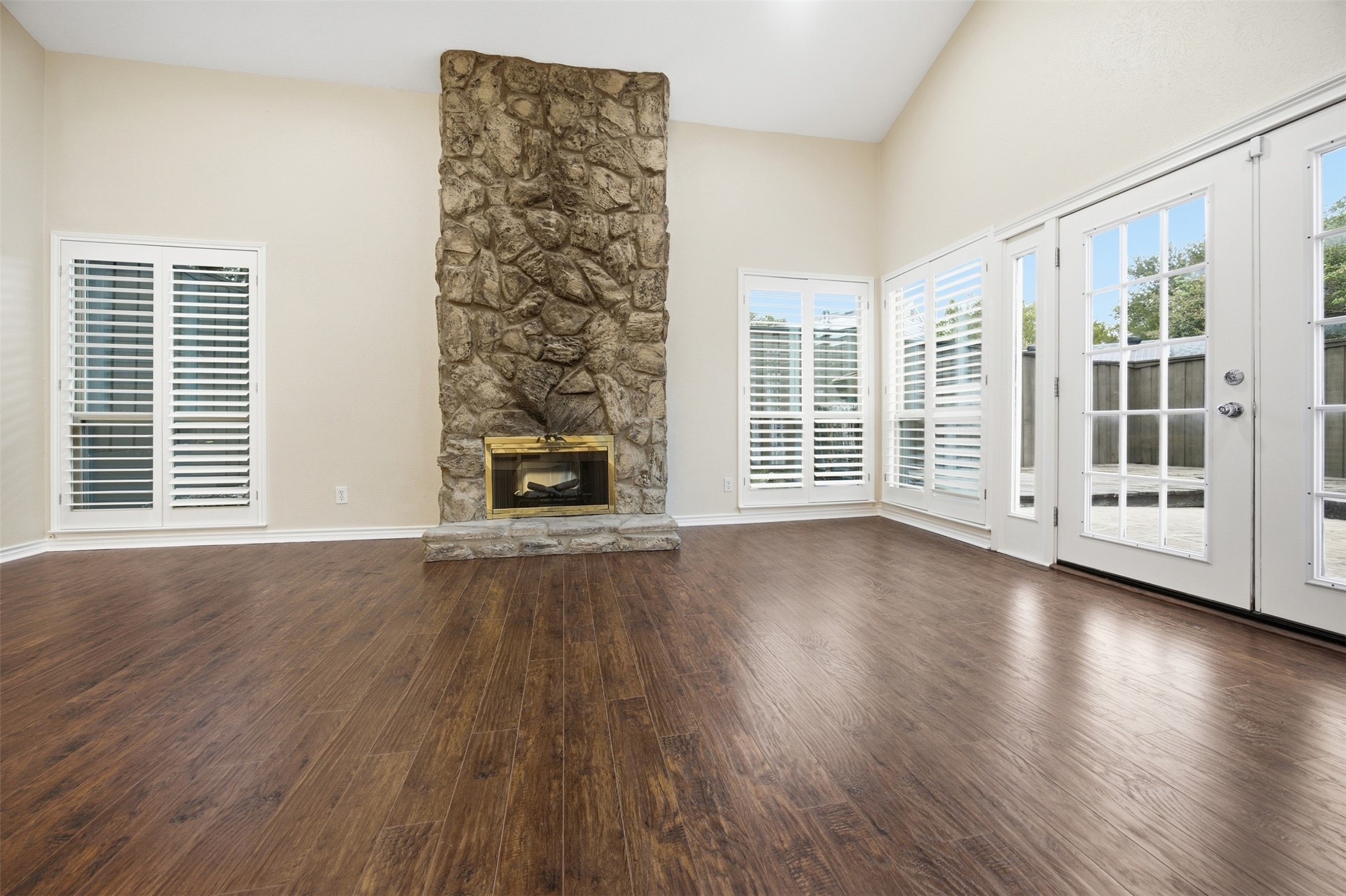 3103 Kristin Court
